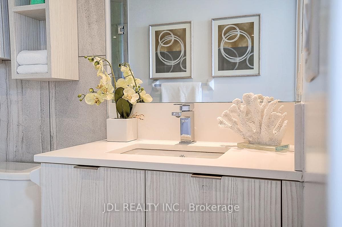195 Redpath Avenue Unit 3009 photo 24
