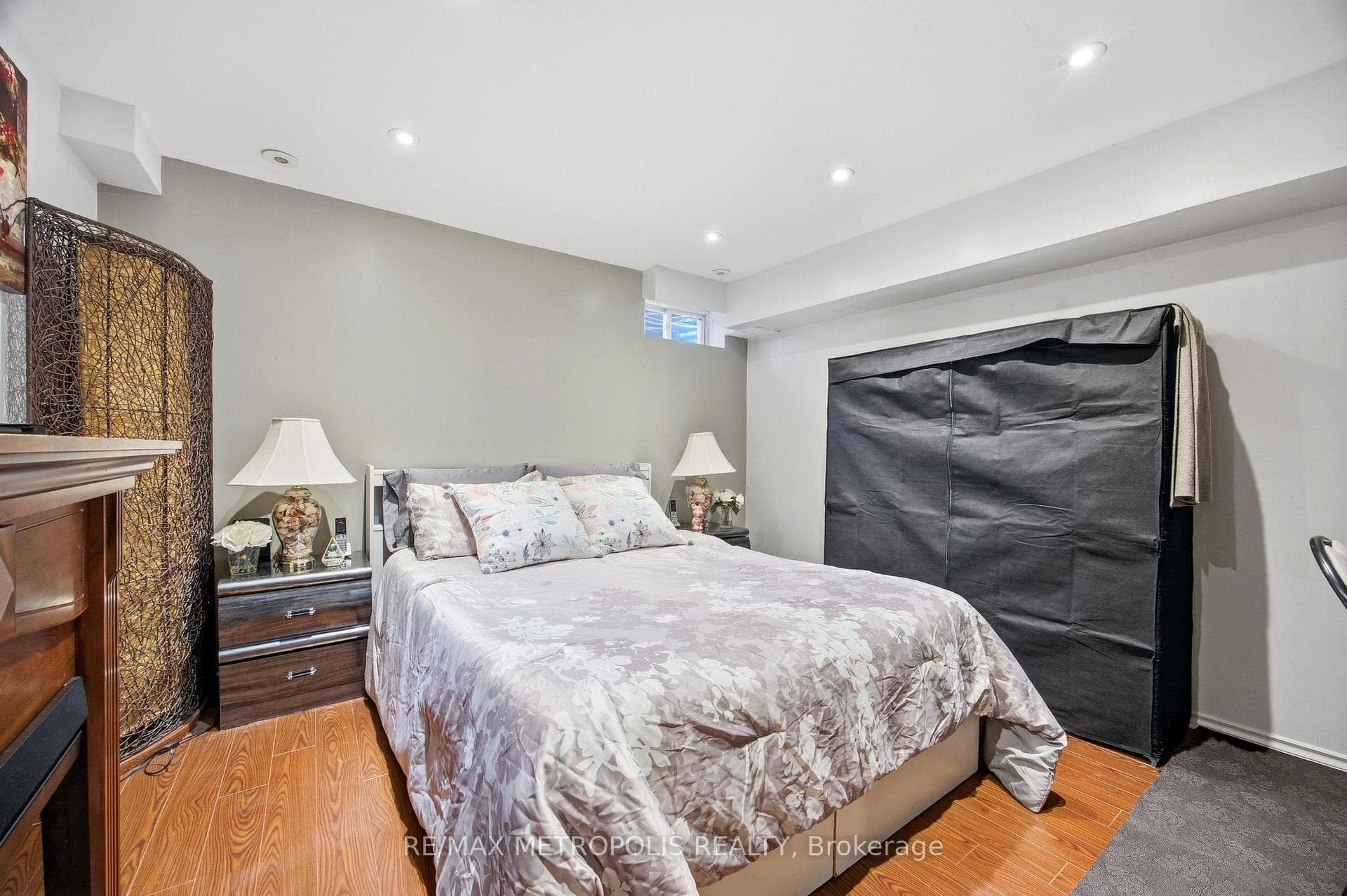 21 Replin Road Unit 40 photo 12