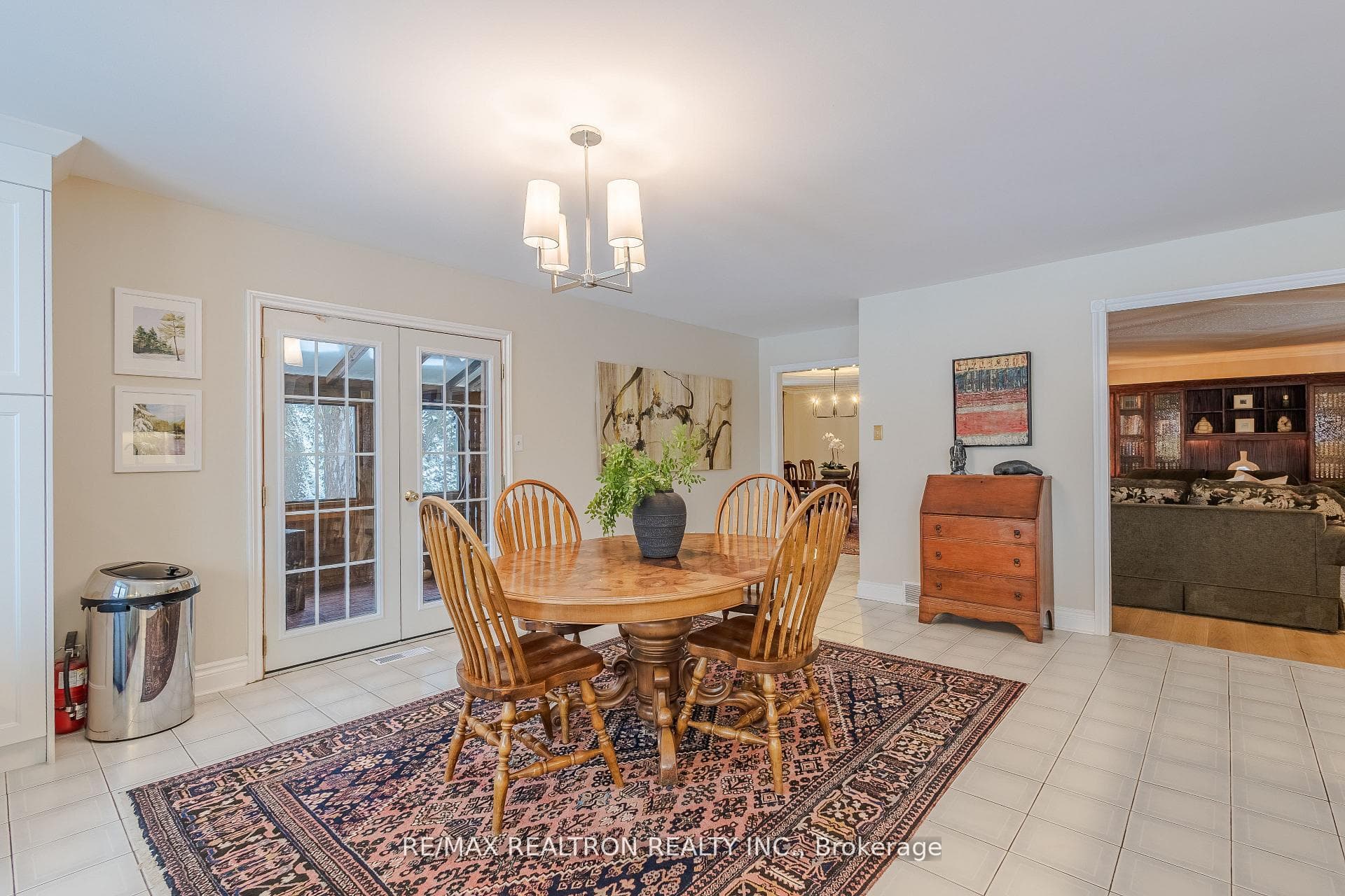 240 Webb Road photo 7