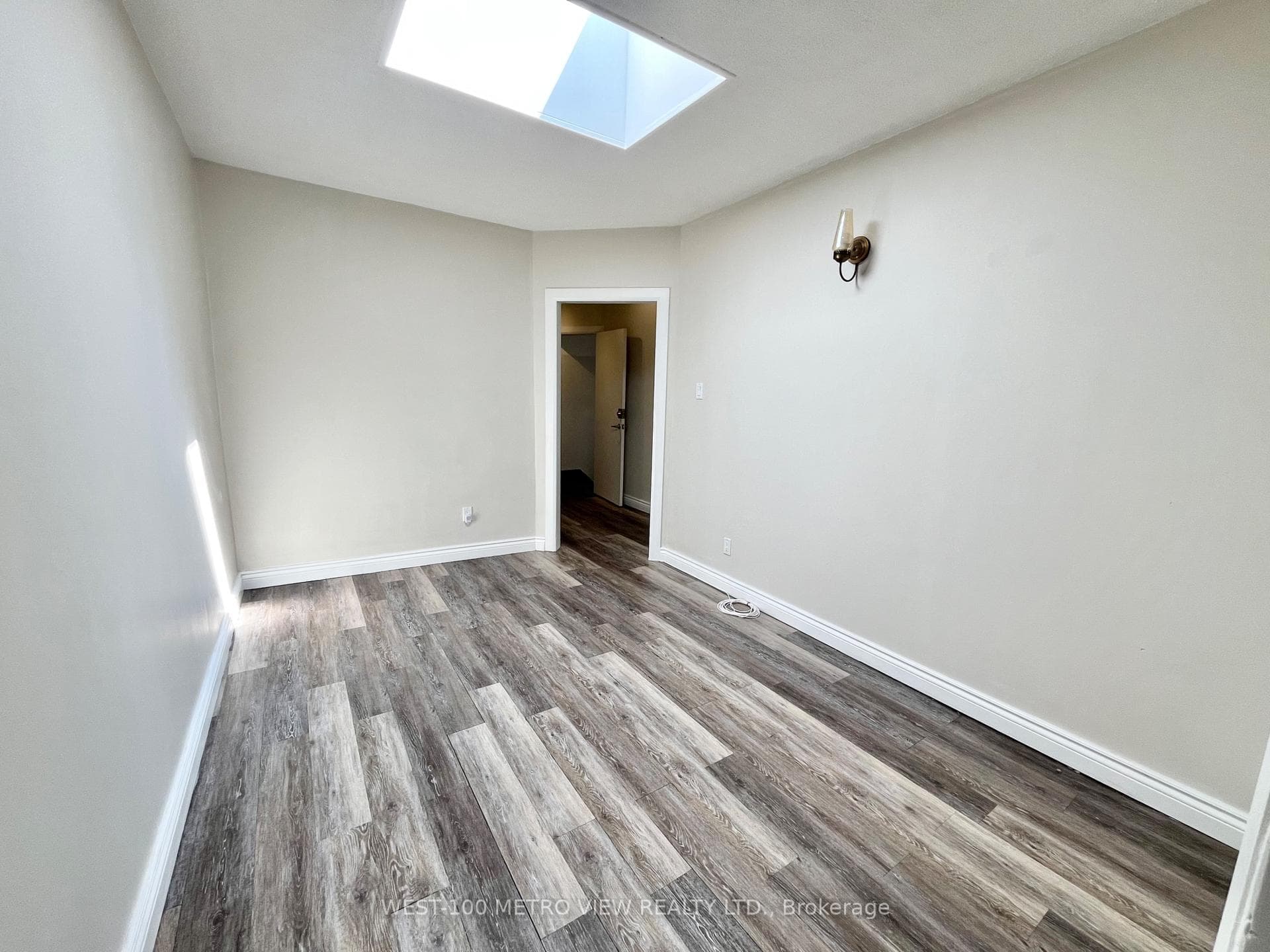 1321 Dundas Street Unit 3rd Fl photo 7