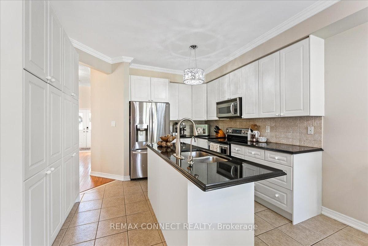 67 Cranborne Crescent photo 11