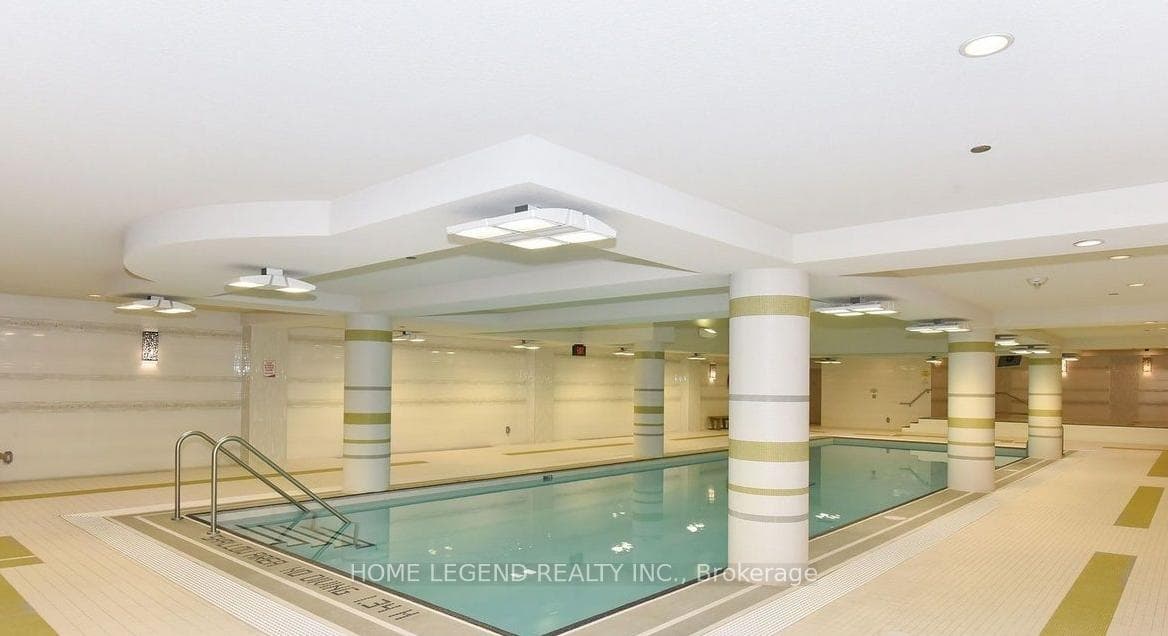 99 South Town Centre Boulevard Unit B326 photo 15