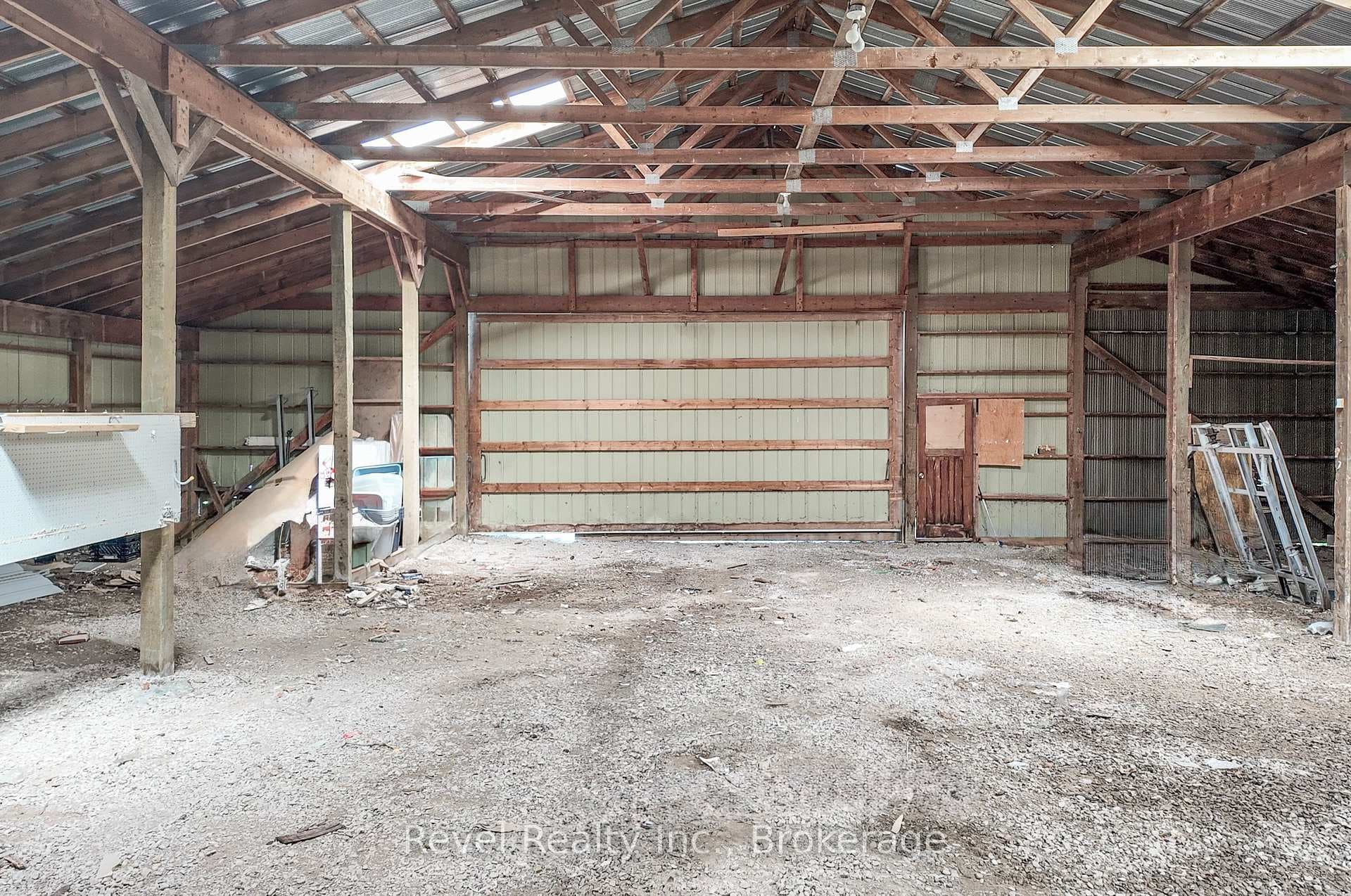 1718 Kirkfield Road photo 10