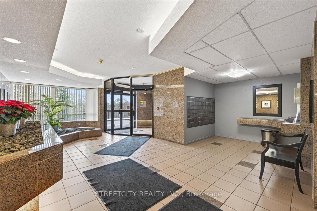 521 Riverside Drive Unit 301 photo 36