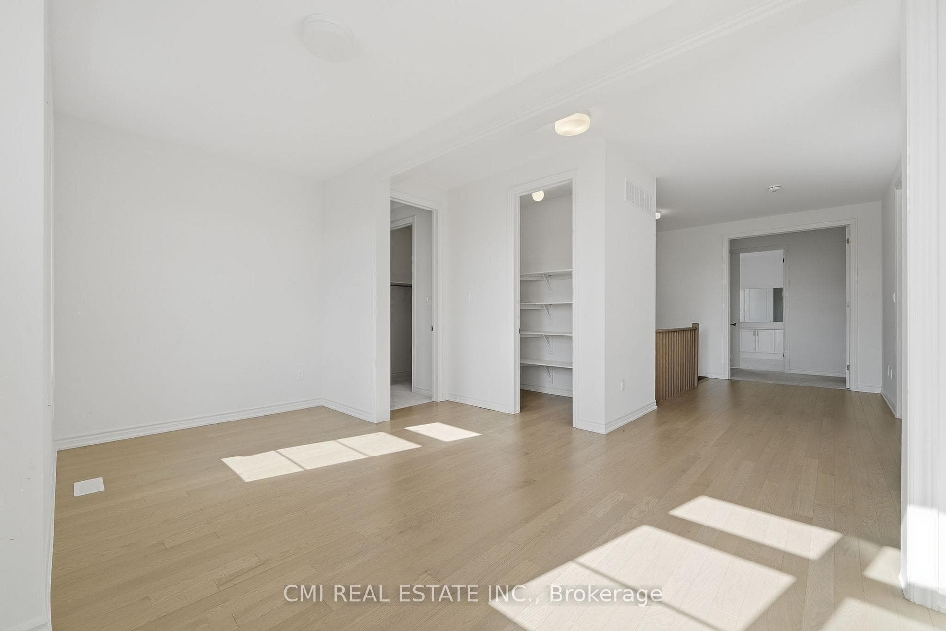 25 Bellflower Crescent photo 21
