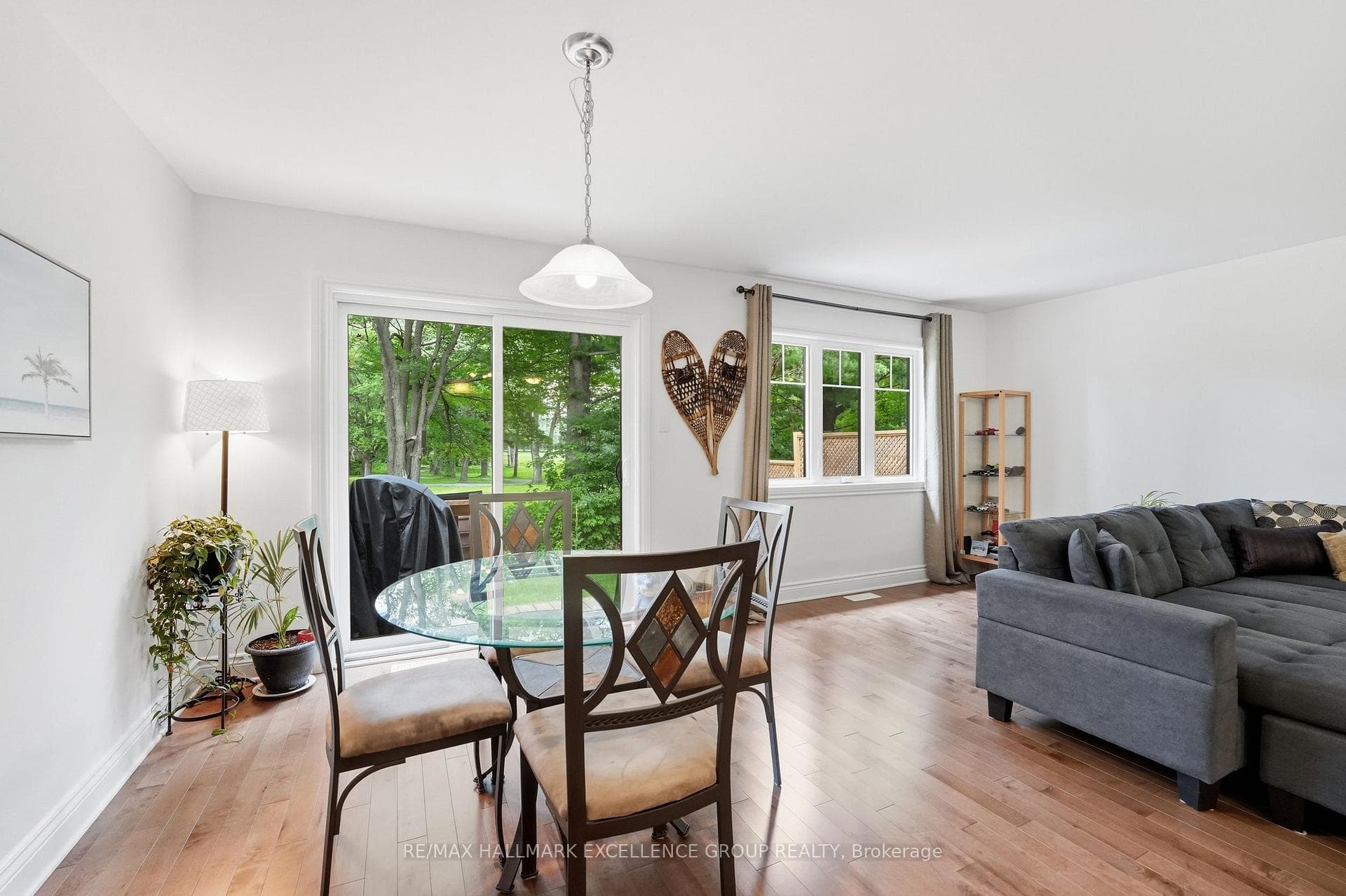 241 Dion Avenue photo 16