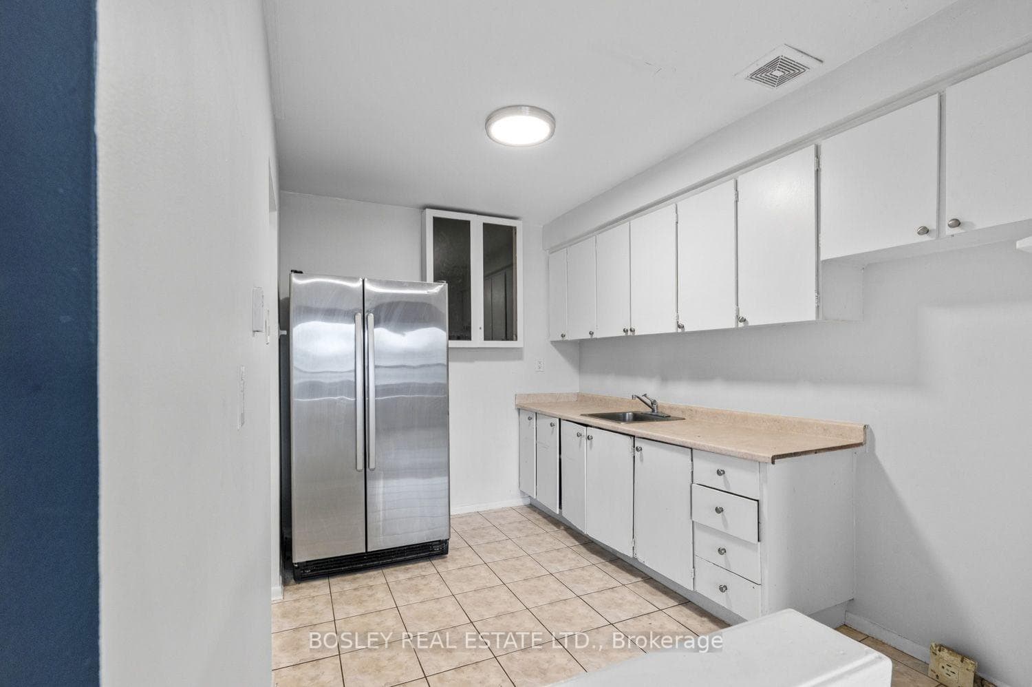 3524 Bathurst Street photo 35