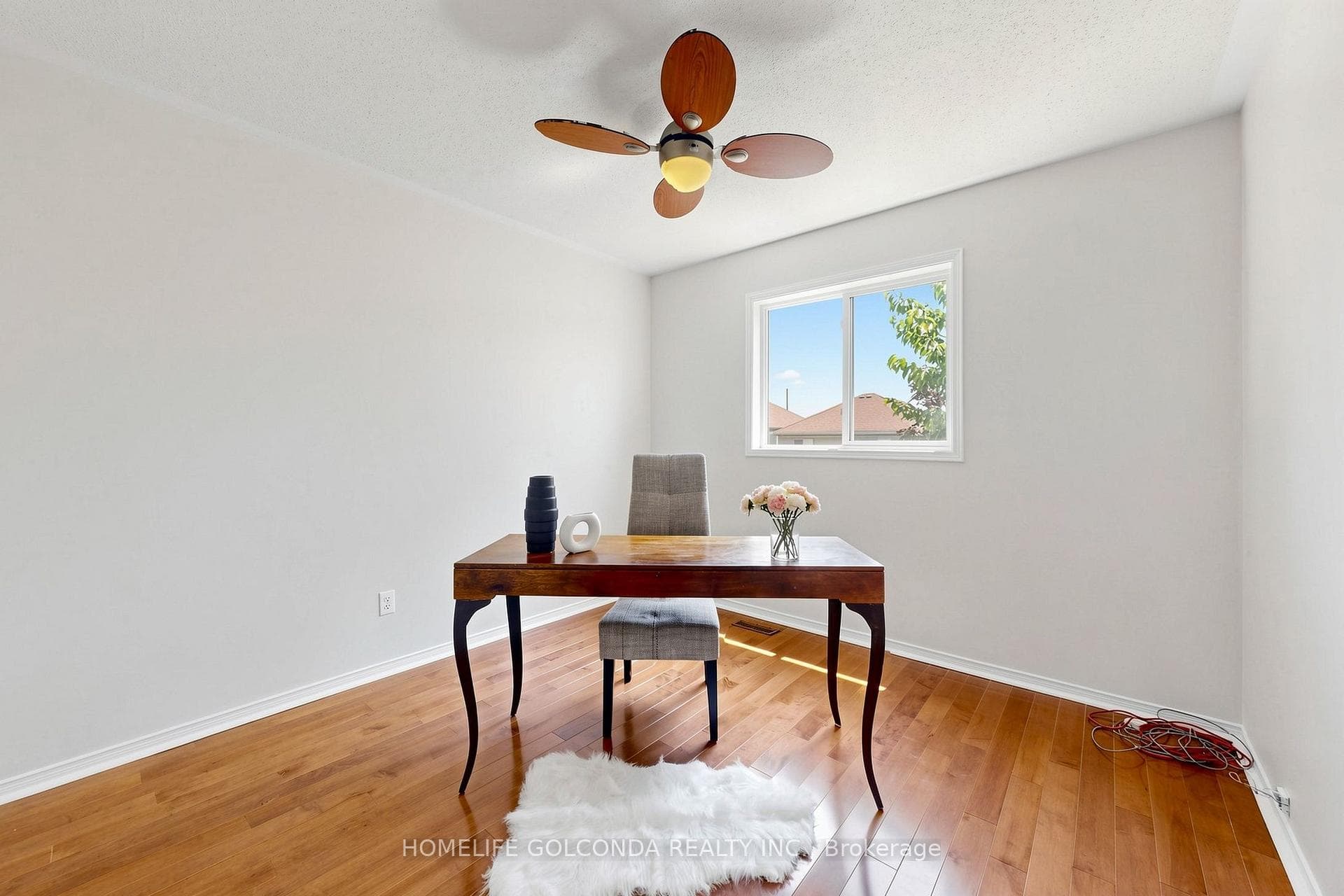 933 Glenbourne Court photo 15