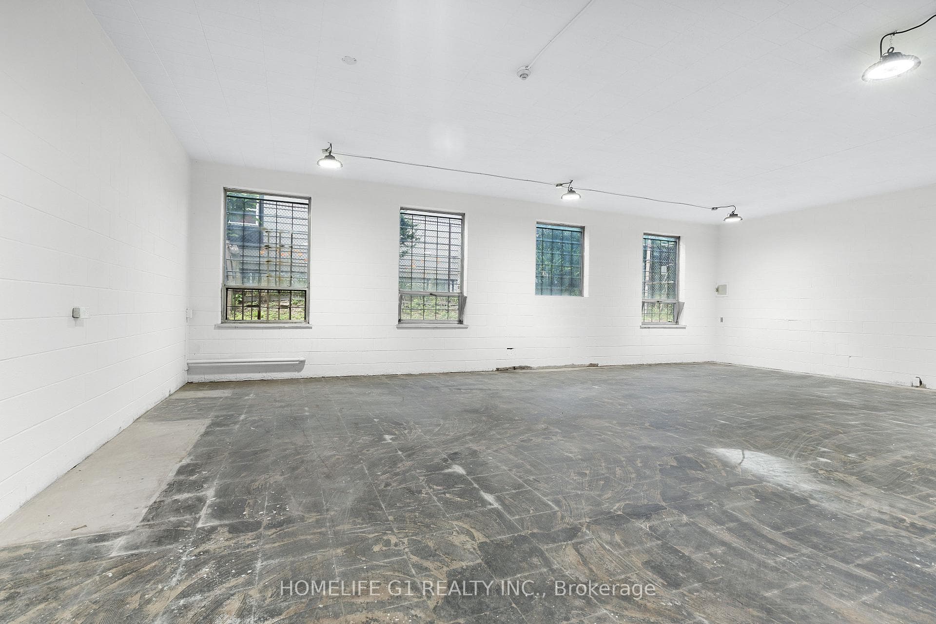 337 Gage Avenue photo 24