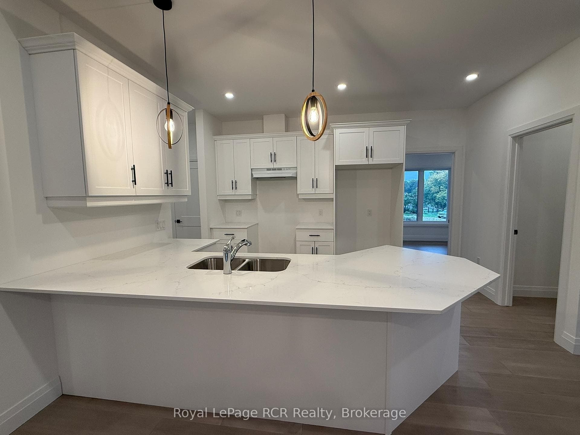 170 Elgin Street photo 14
