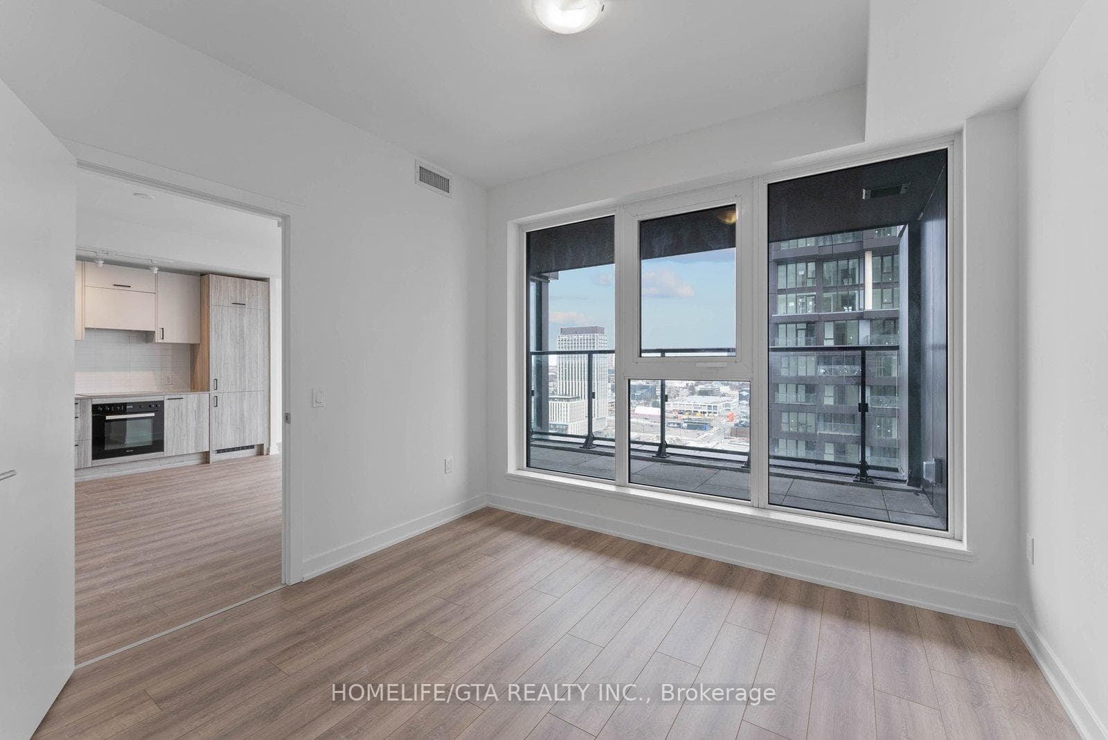 1 QUARRINGTON Lane Unit 2210 photo 18