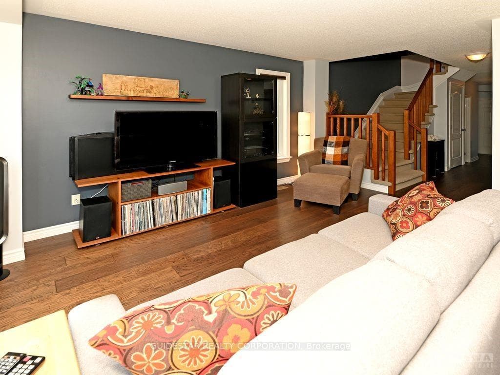 74 SELHURST Avenue photo 12