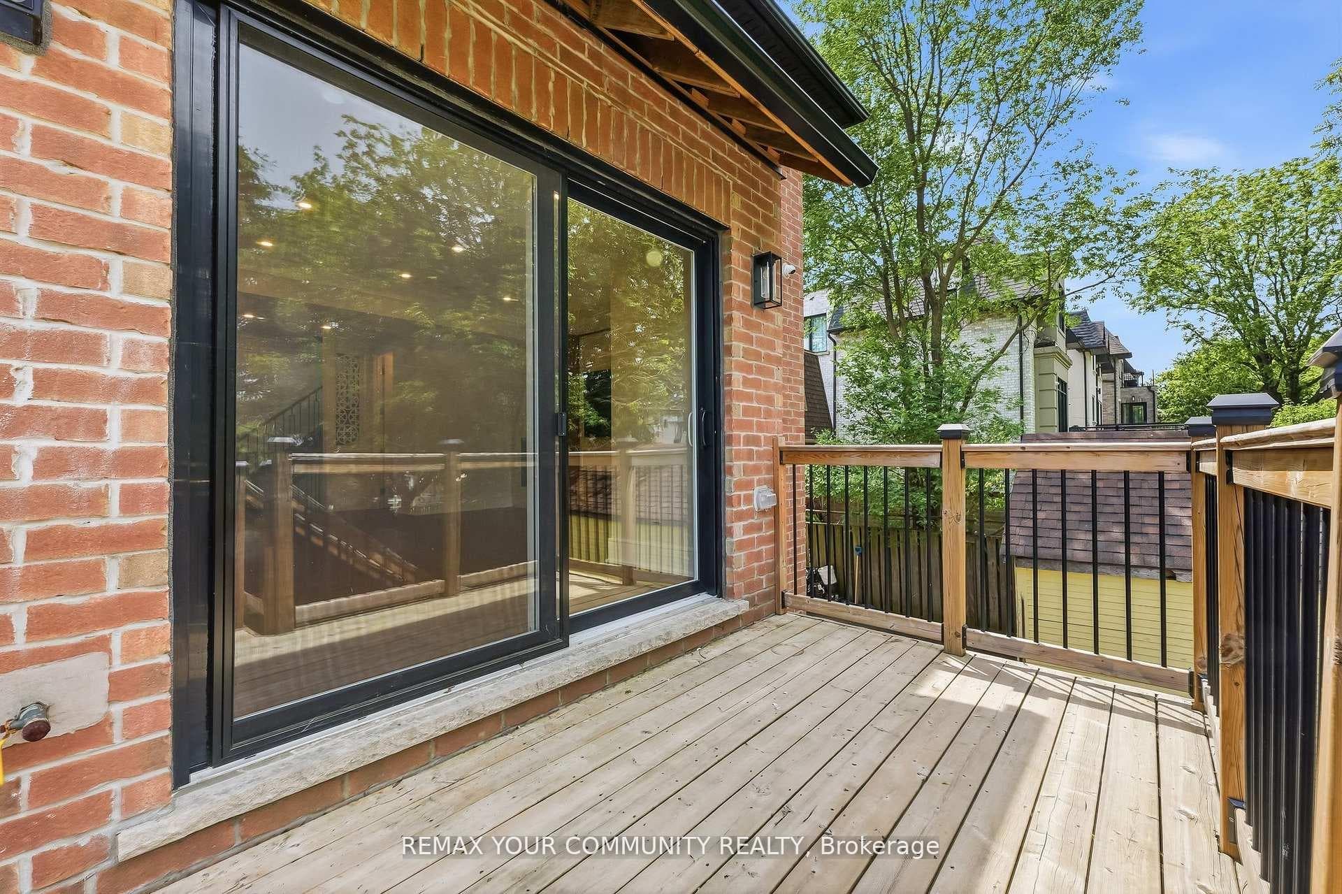 116 Park Home Avenue photo 36