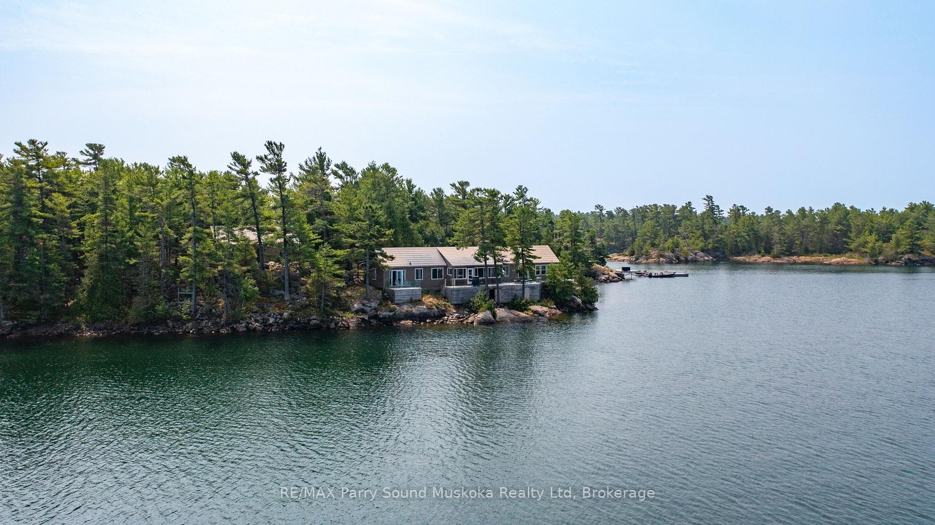 2 A258 Island photo 35