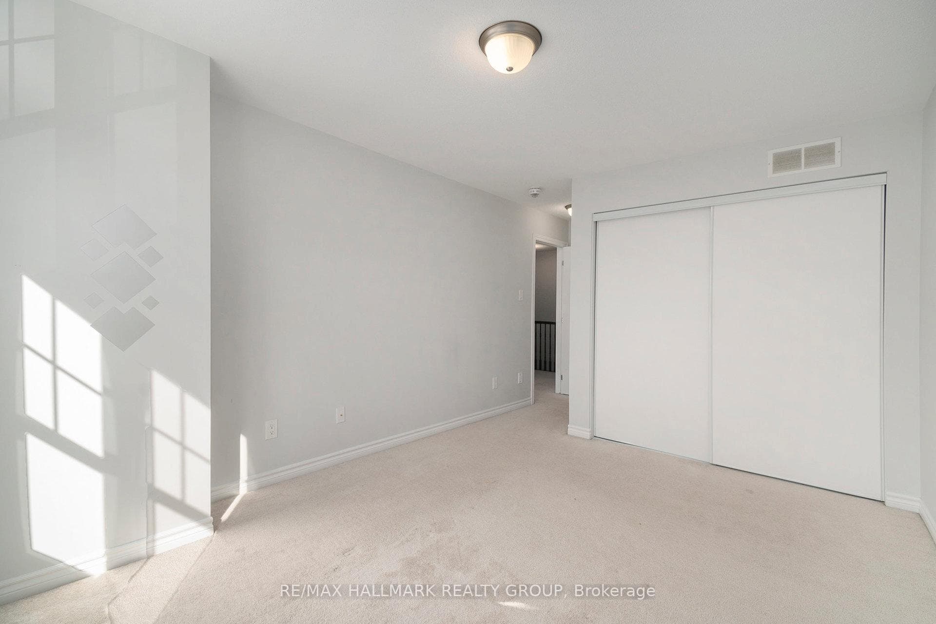 106 Helenium Lane photo 16
