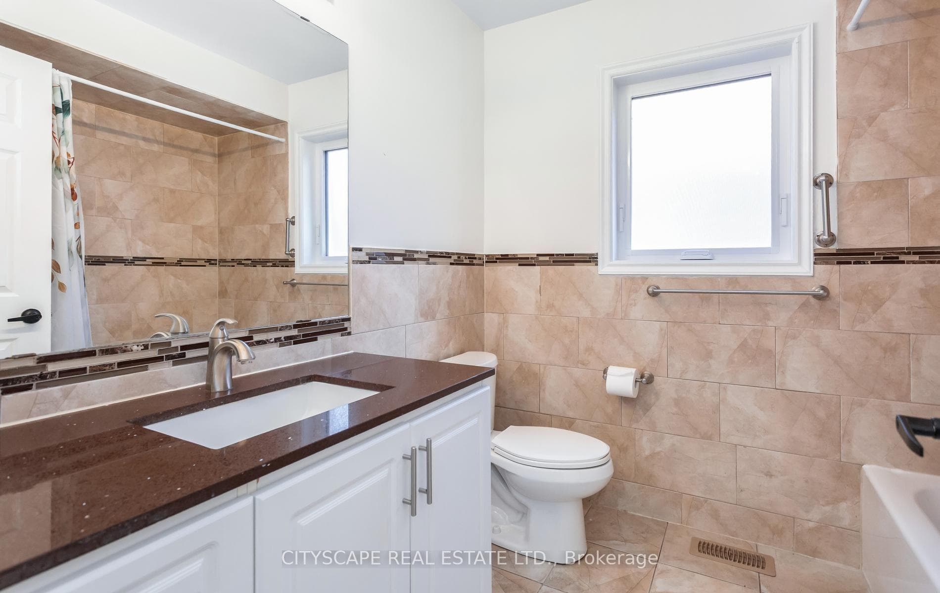 5685 Topaz Place photo 38