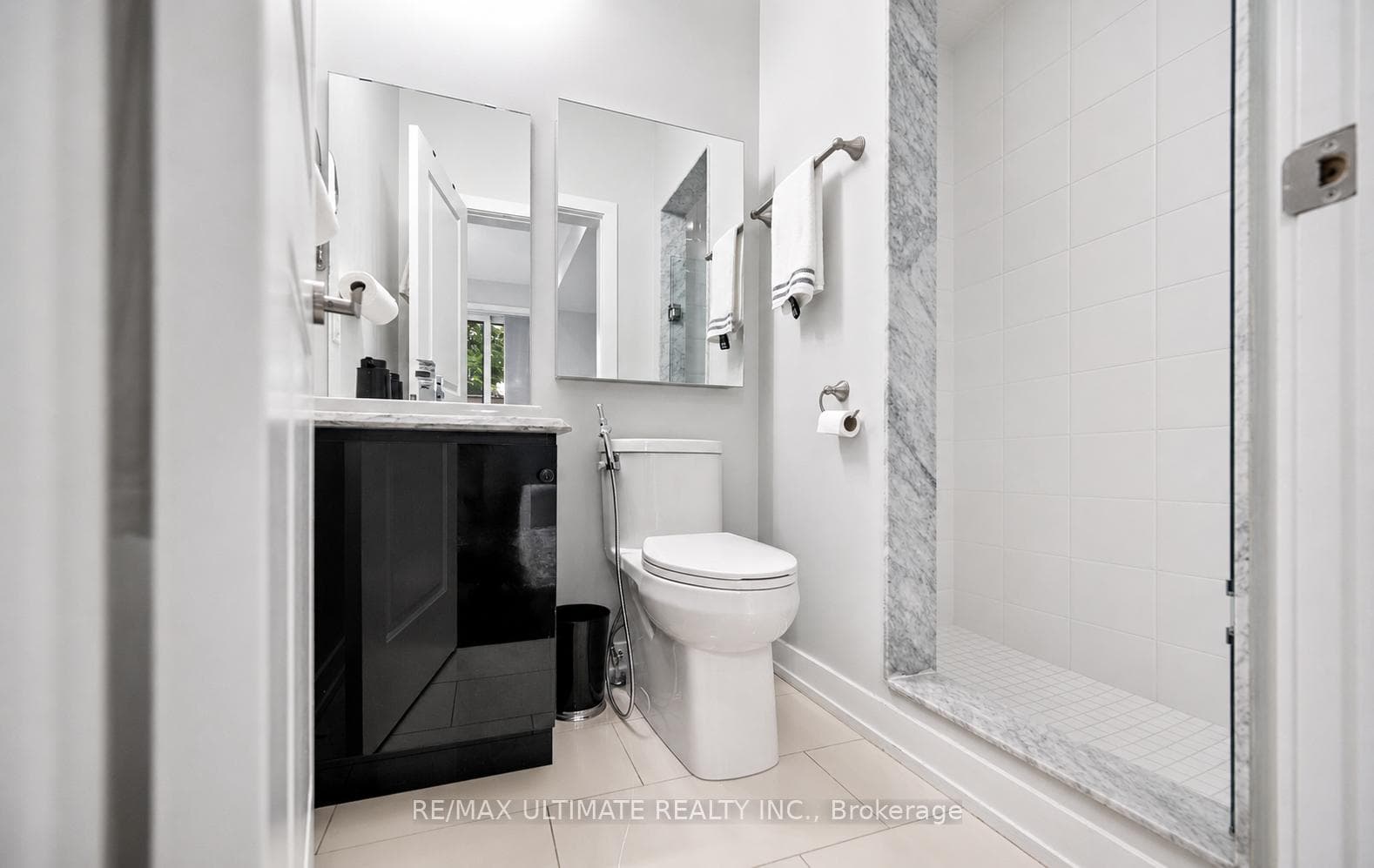Main floor 3 pc bathroom