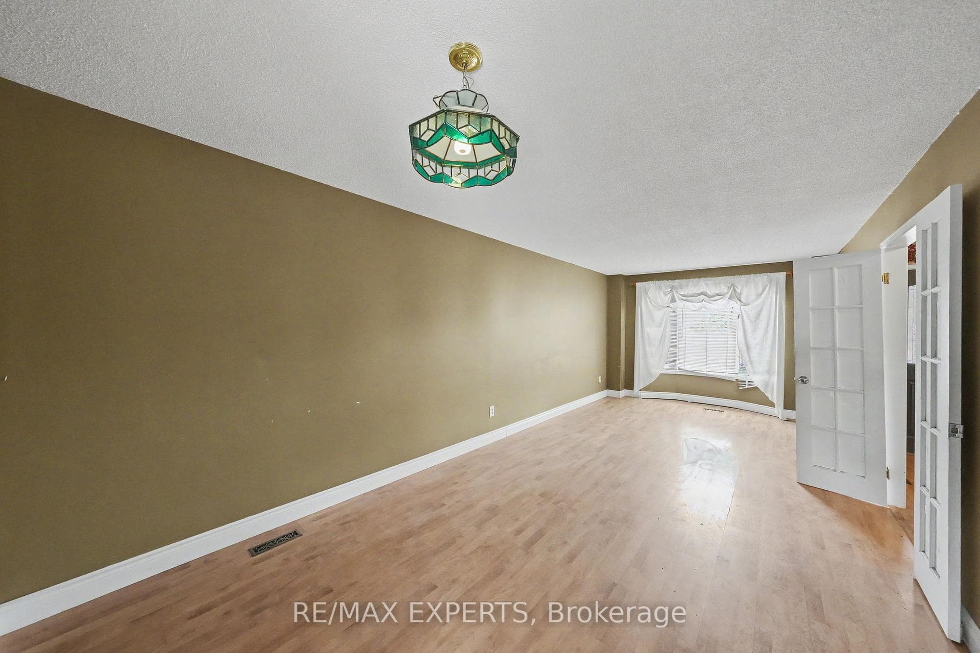 45 Blair Crescent photo 6
