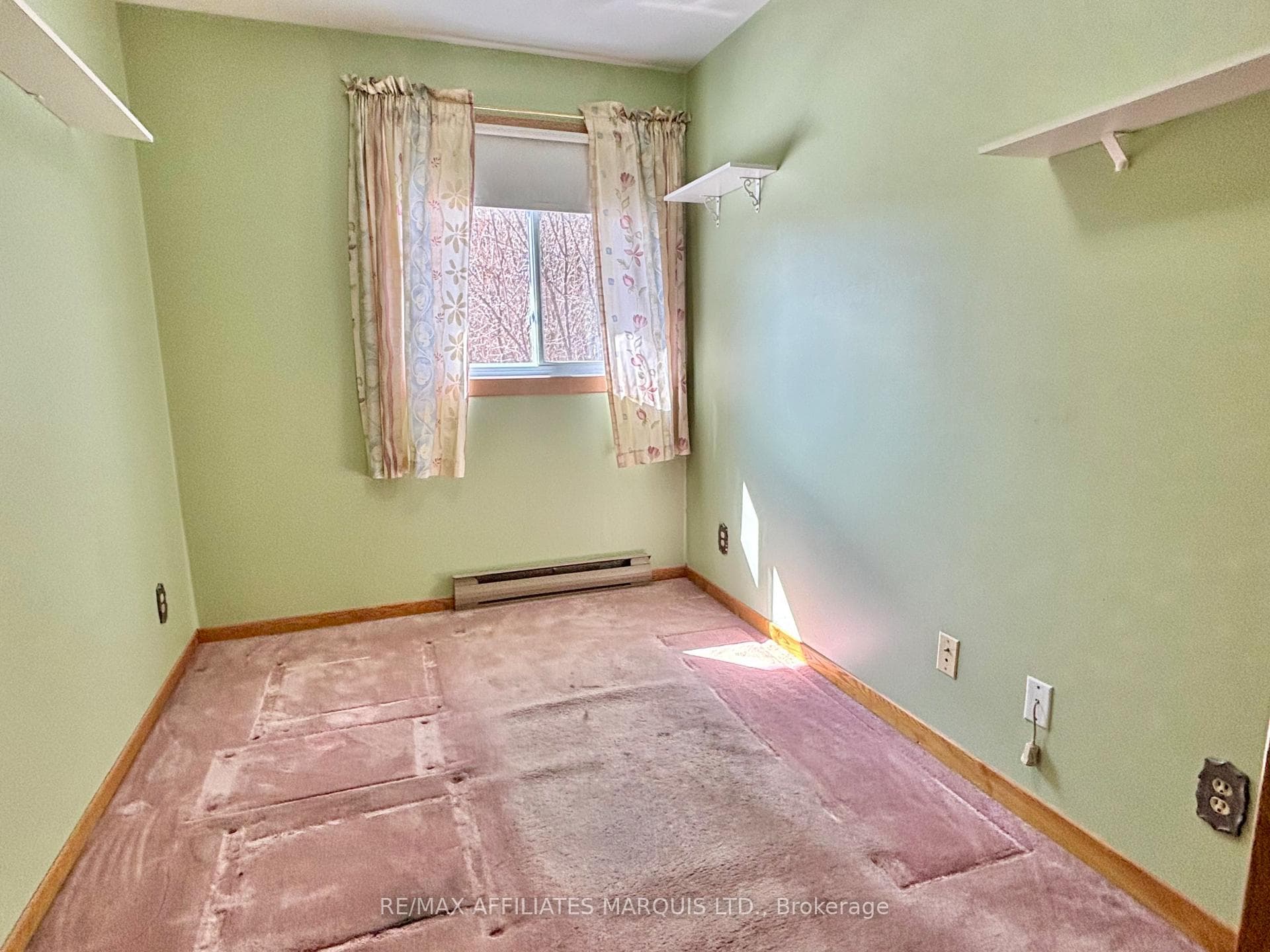 1148 Riverdale Avenue photo 17