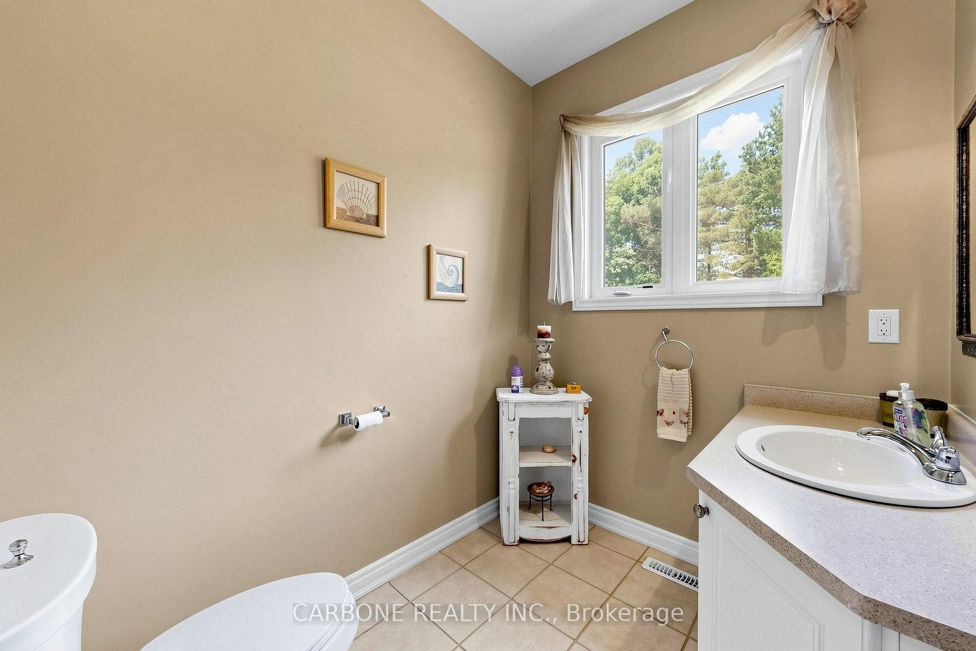 59 Campbell Crescent photo 12