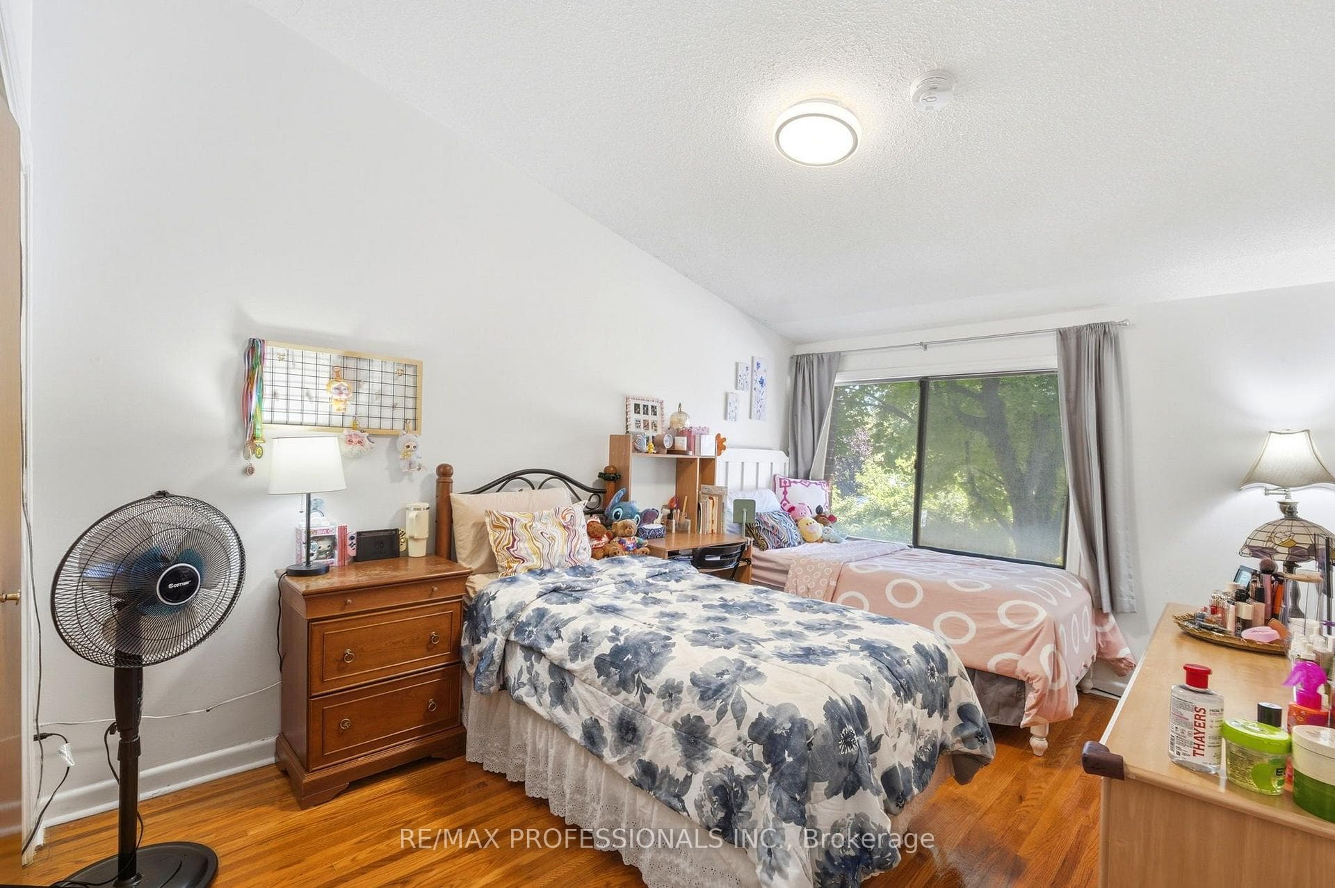 48 Three Valleys Drive Unit 12 photo 22
