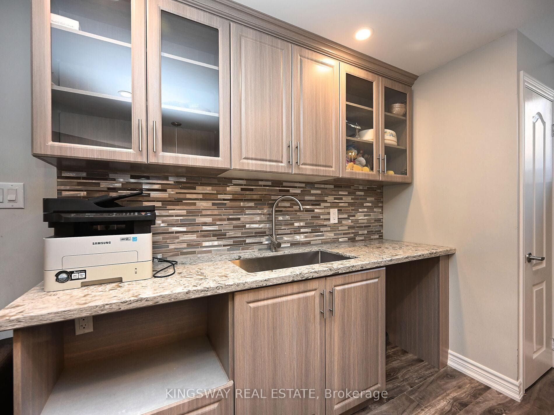 620 LANGHOLM Street photo 43