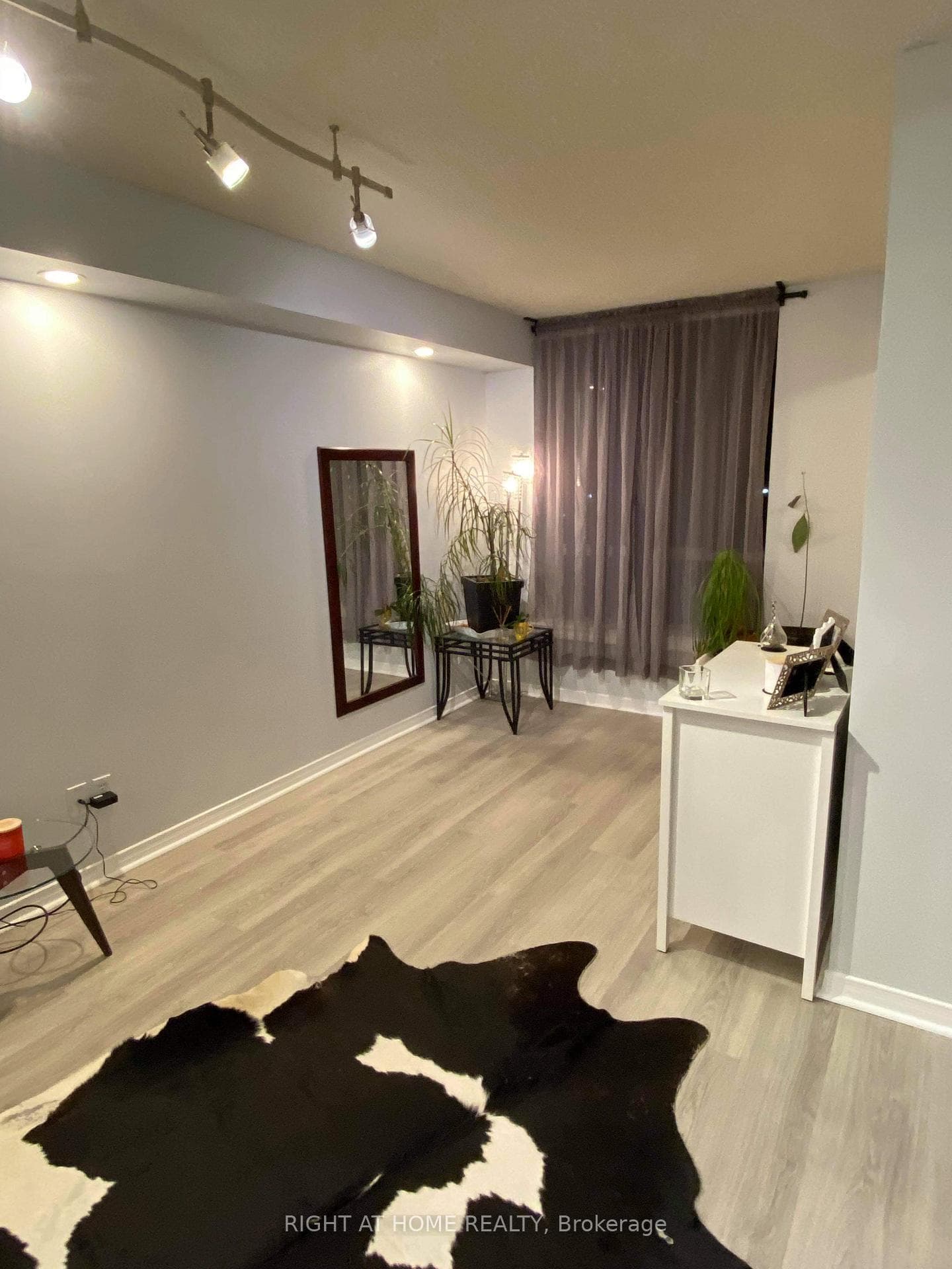 801 King Street Unit 227 photo 9