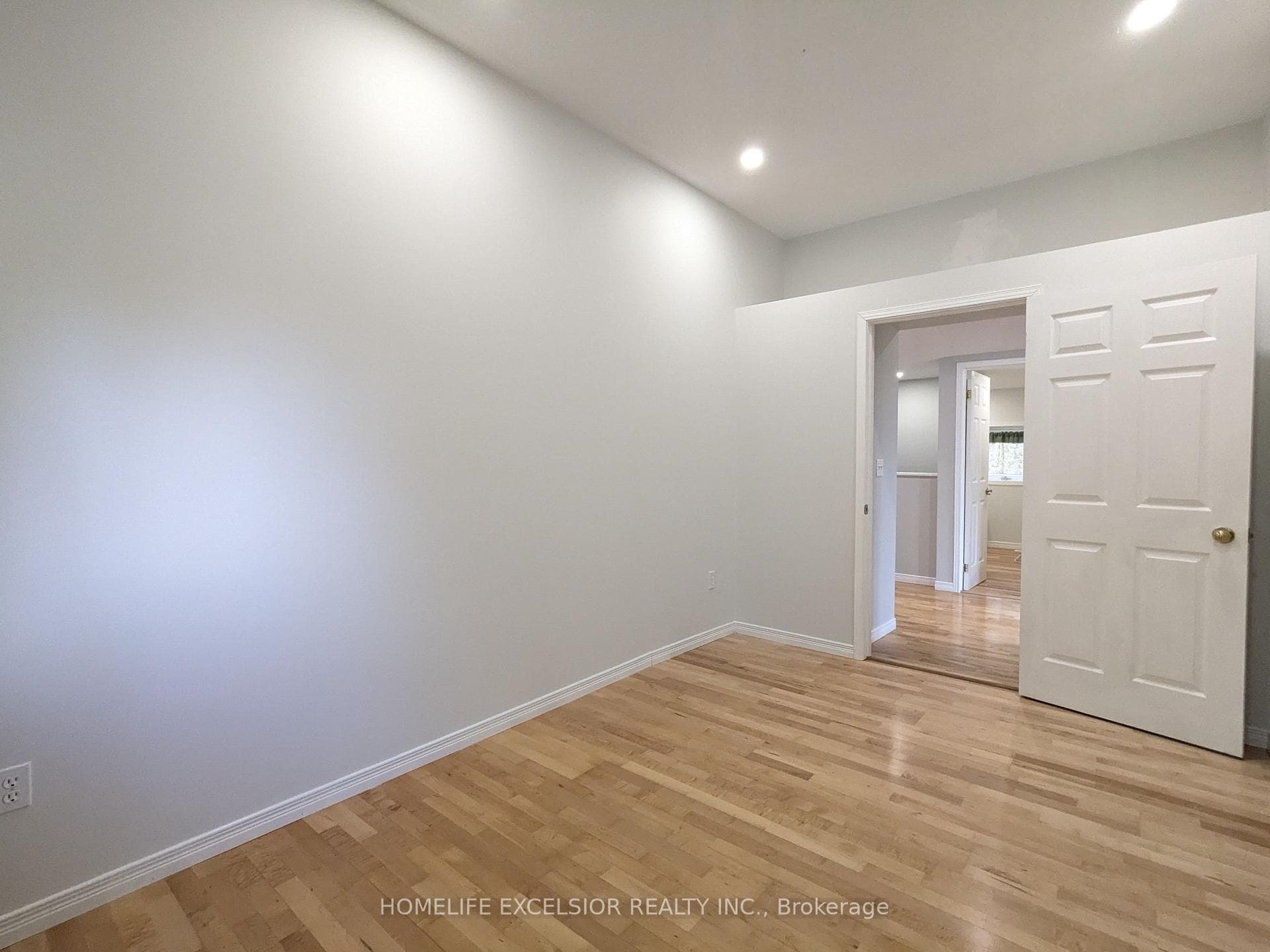 8850 Lakeridge Rd Road Unit 3 photo 26