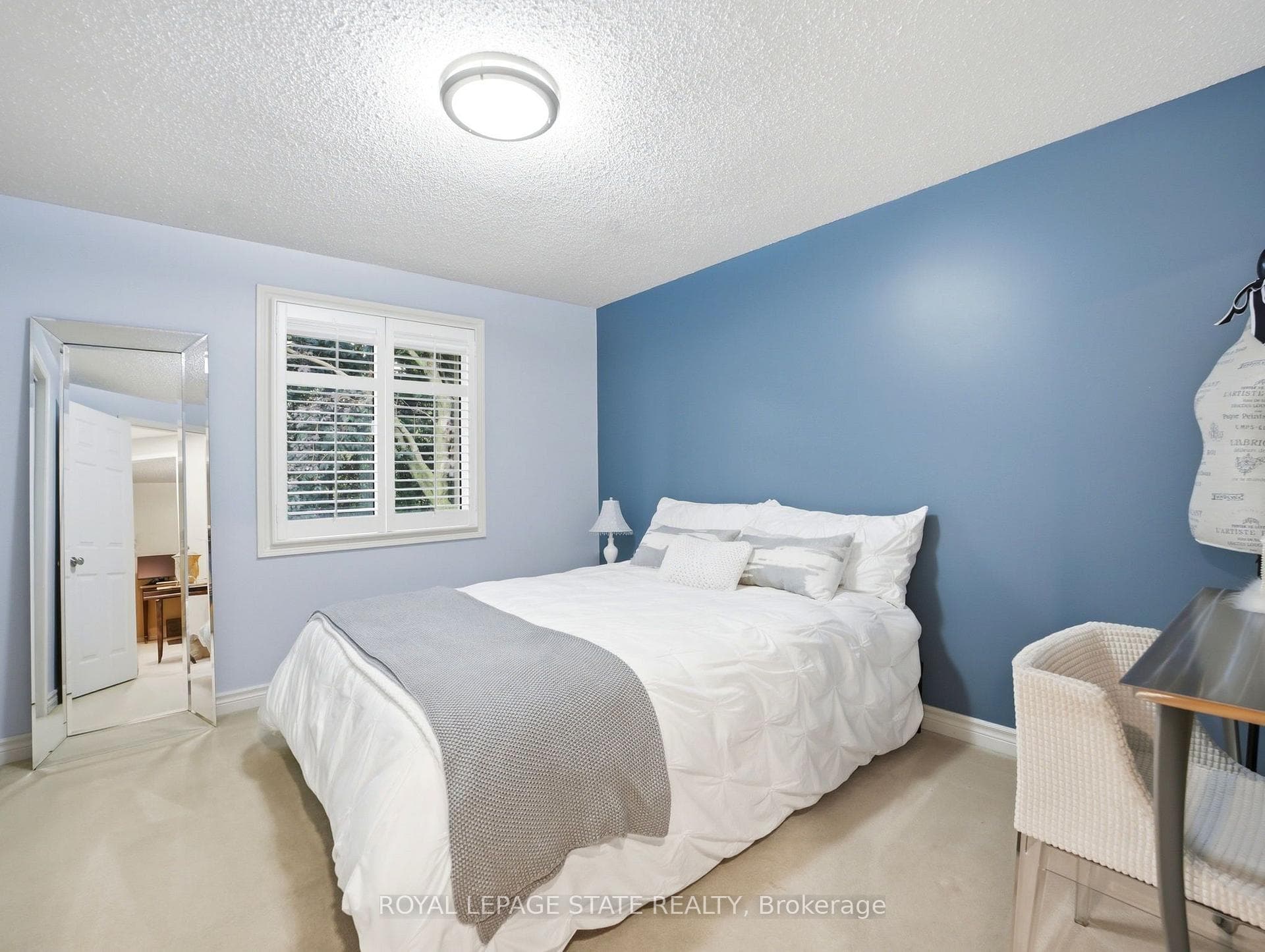 2 Charterhouse Crescent photo 33