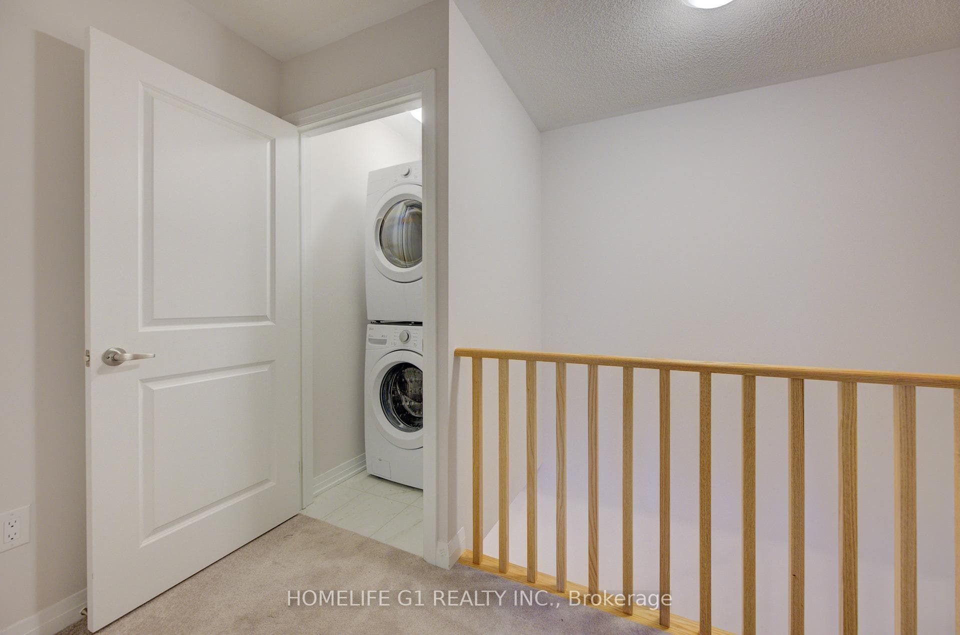 585 Colborne Street Unit 611 photo 25