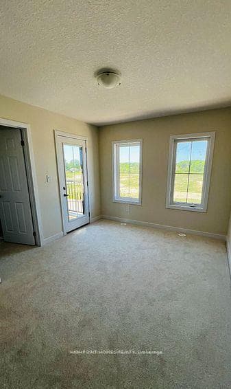 125 Melody Lane photo 17