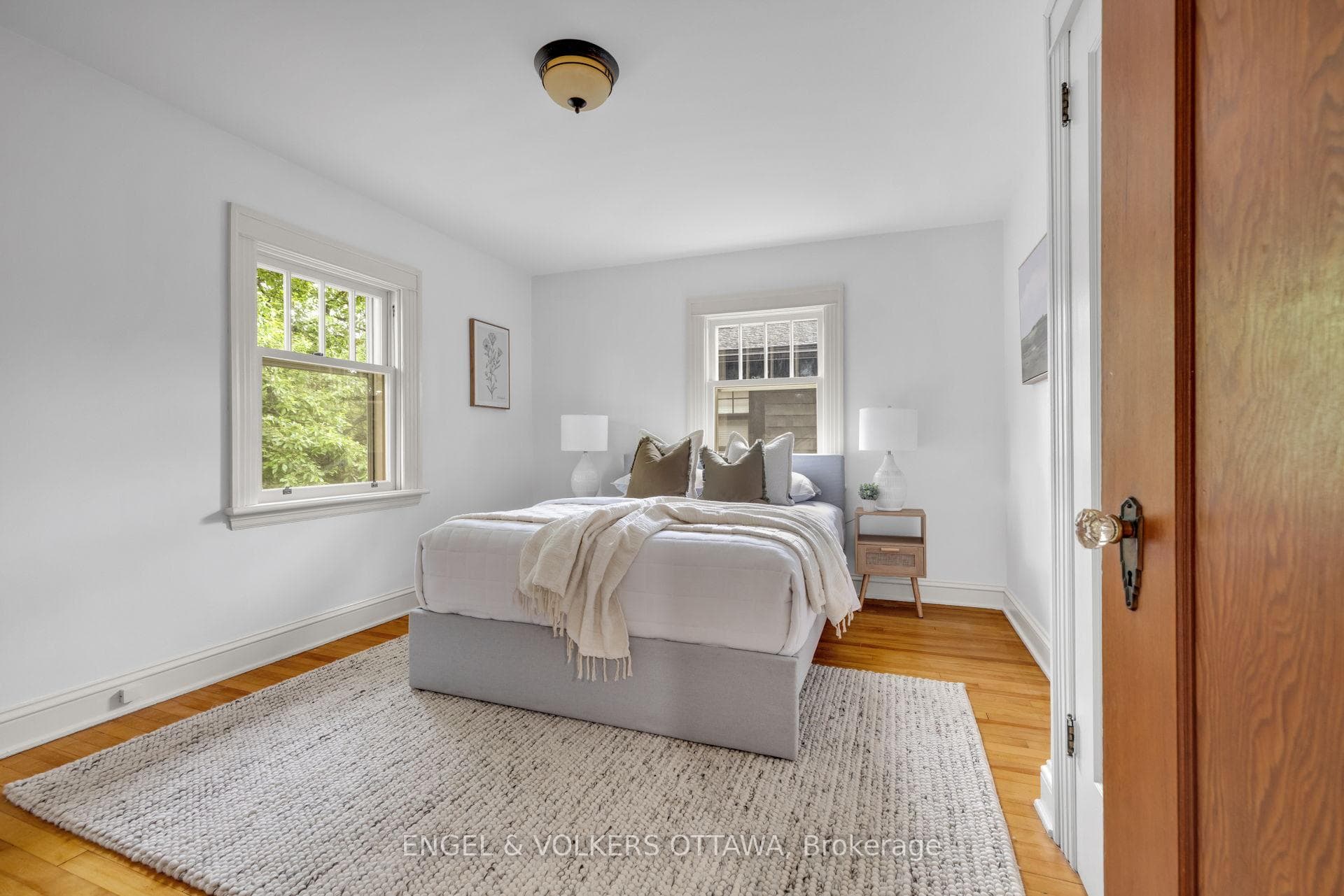 54 Glendale Avenue photo 24