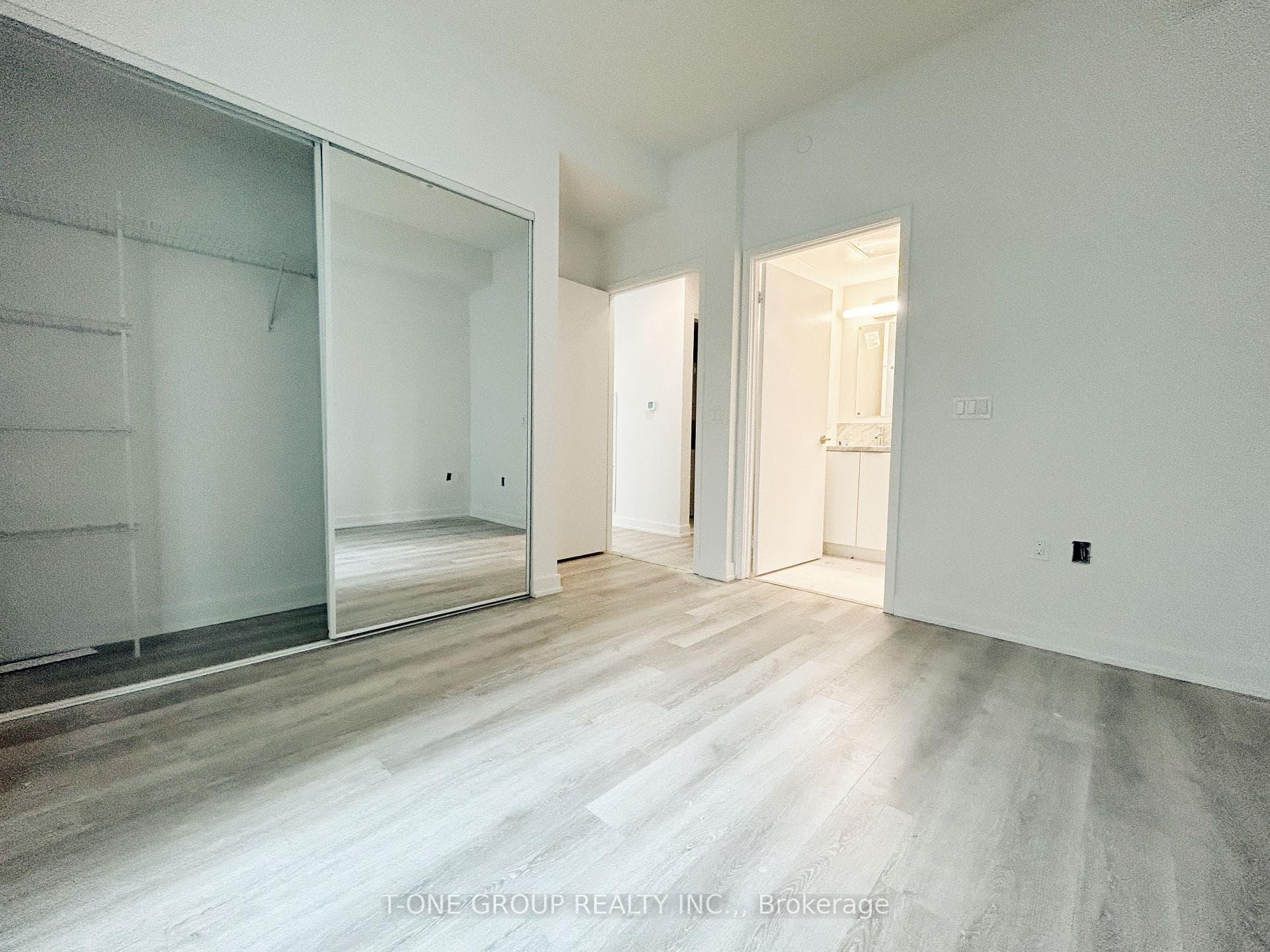 121 St. Patrick Street Unit 1421 photo 8