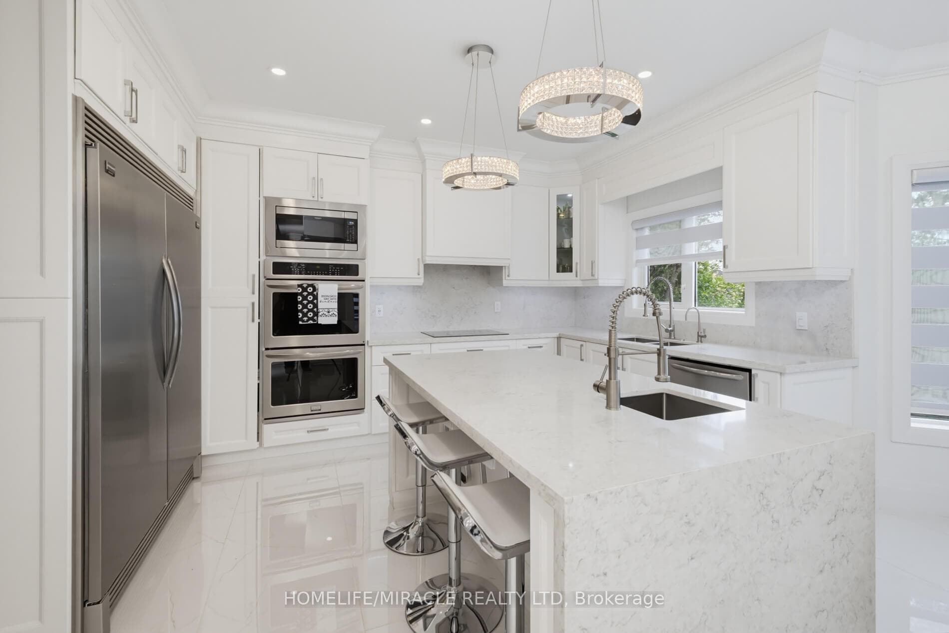 7350 Glamorgan Way photo 15