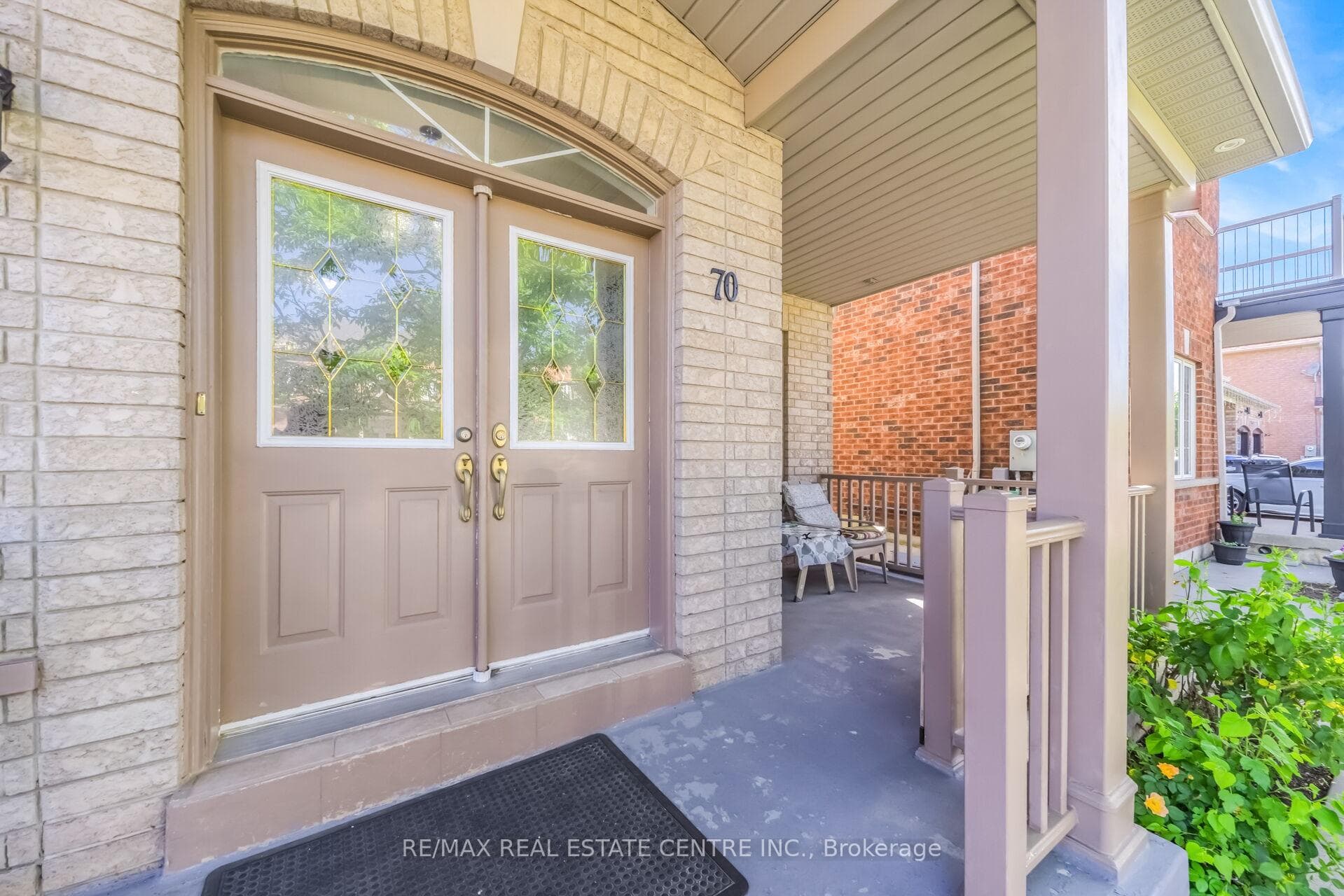 70 Carmel Crescent photo 4