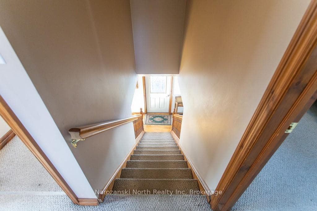 153 East Road photo 23
