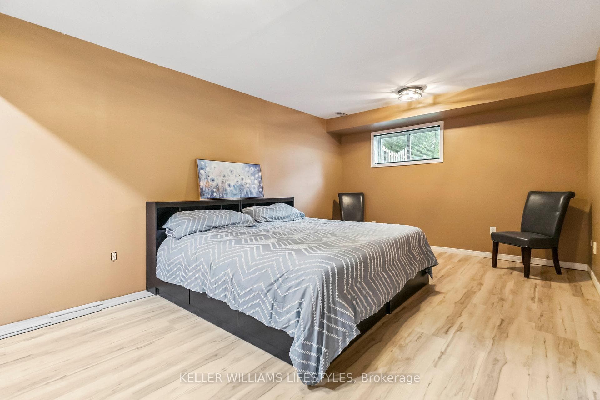 394 Brookhaven Place photo 34