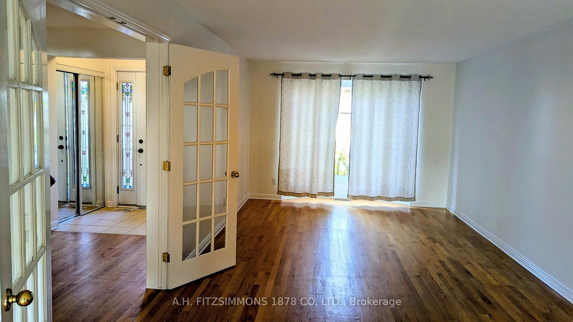 6 Pattermead Crescent photo 3