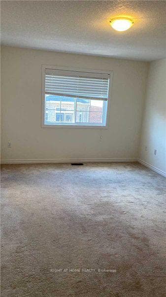 572 Murray Meadows Place photo 11