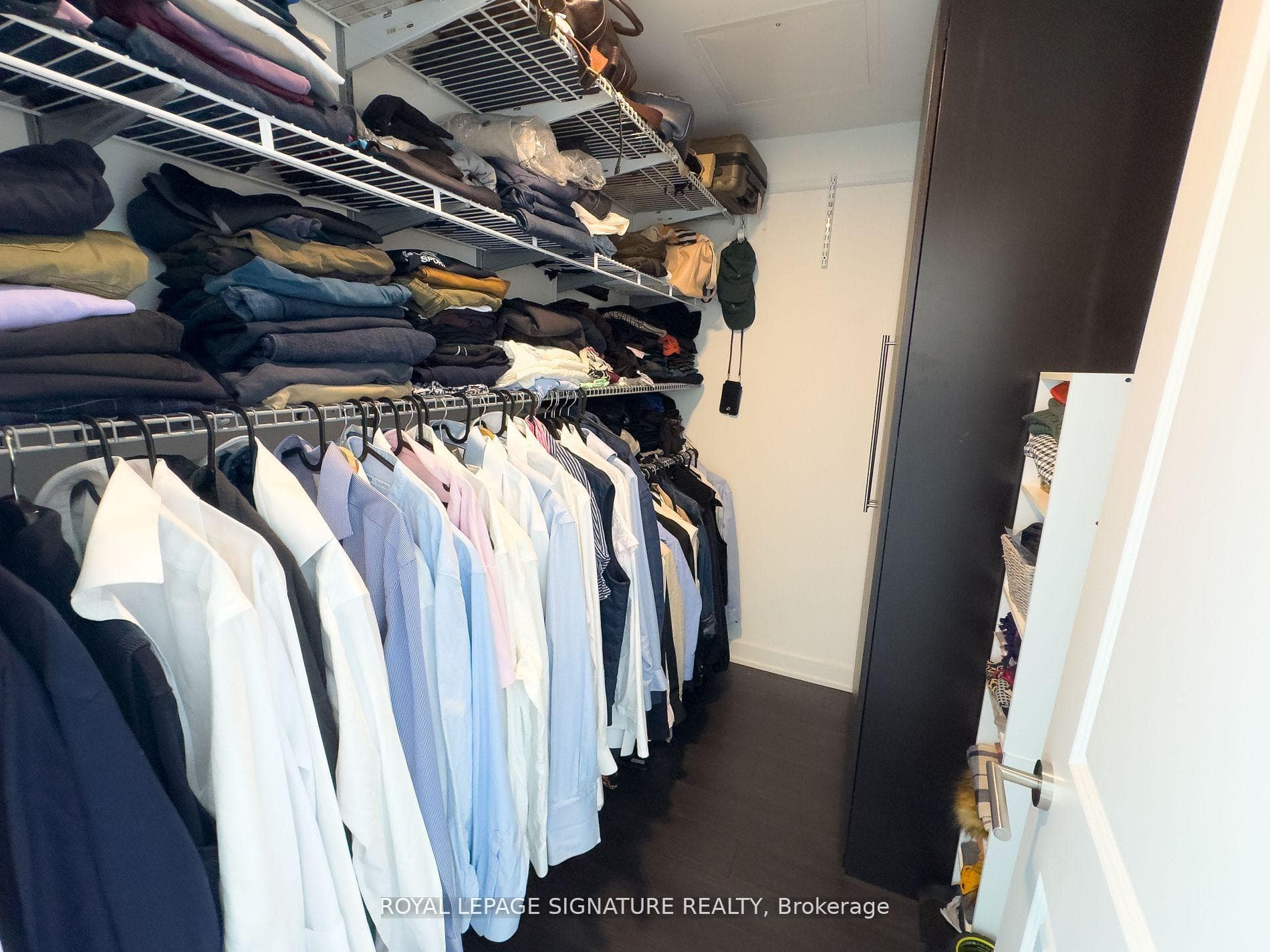 walk in wardrobe in master suit