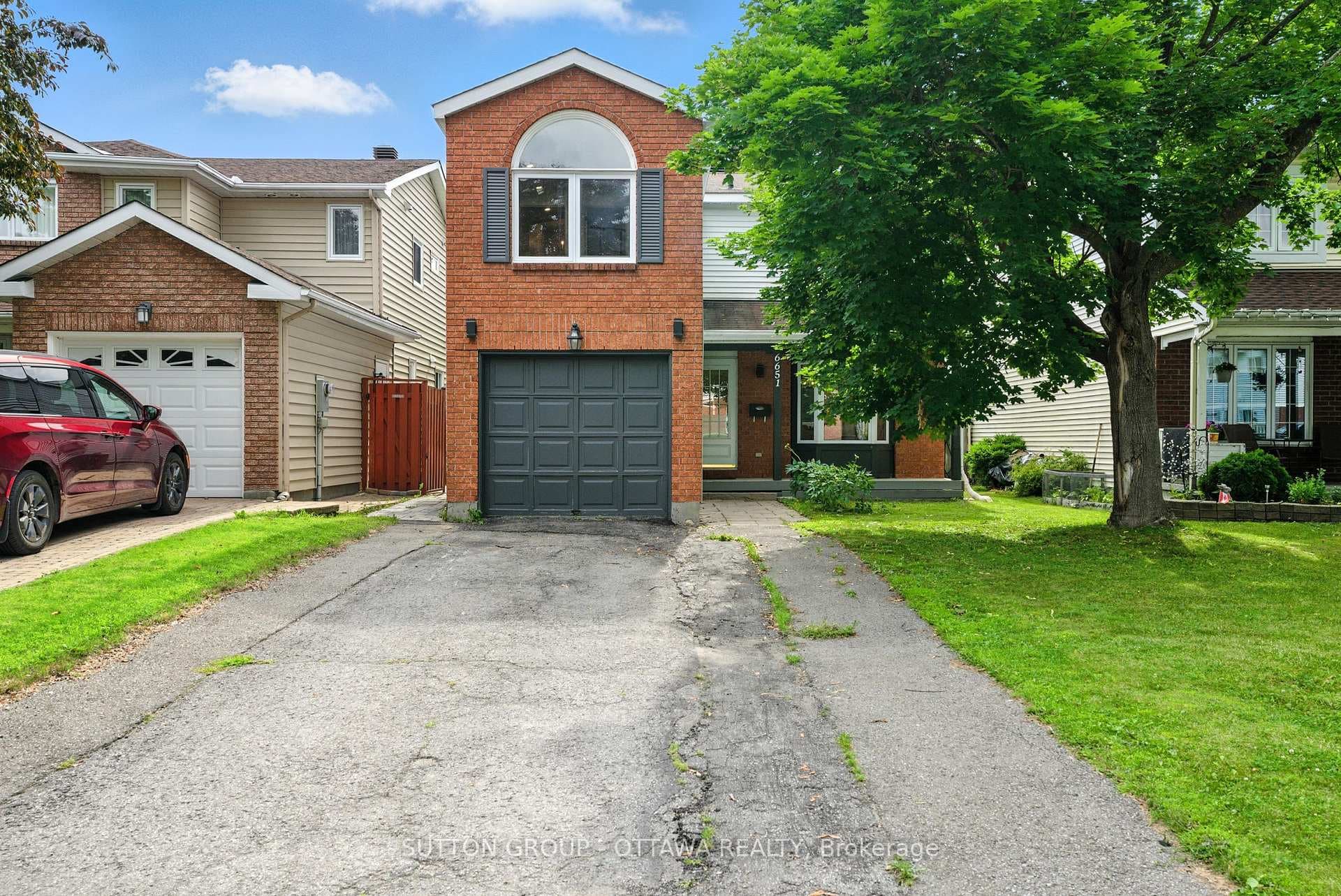 6651 Tooney Drive photo 1