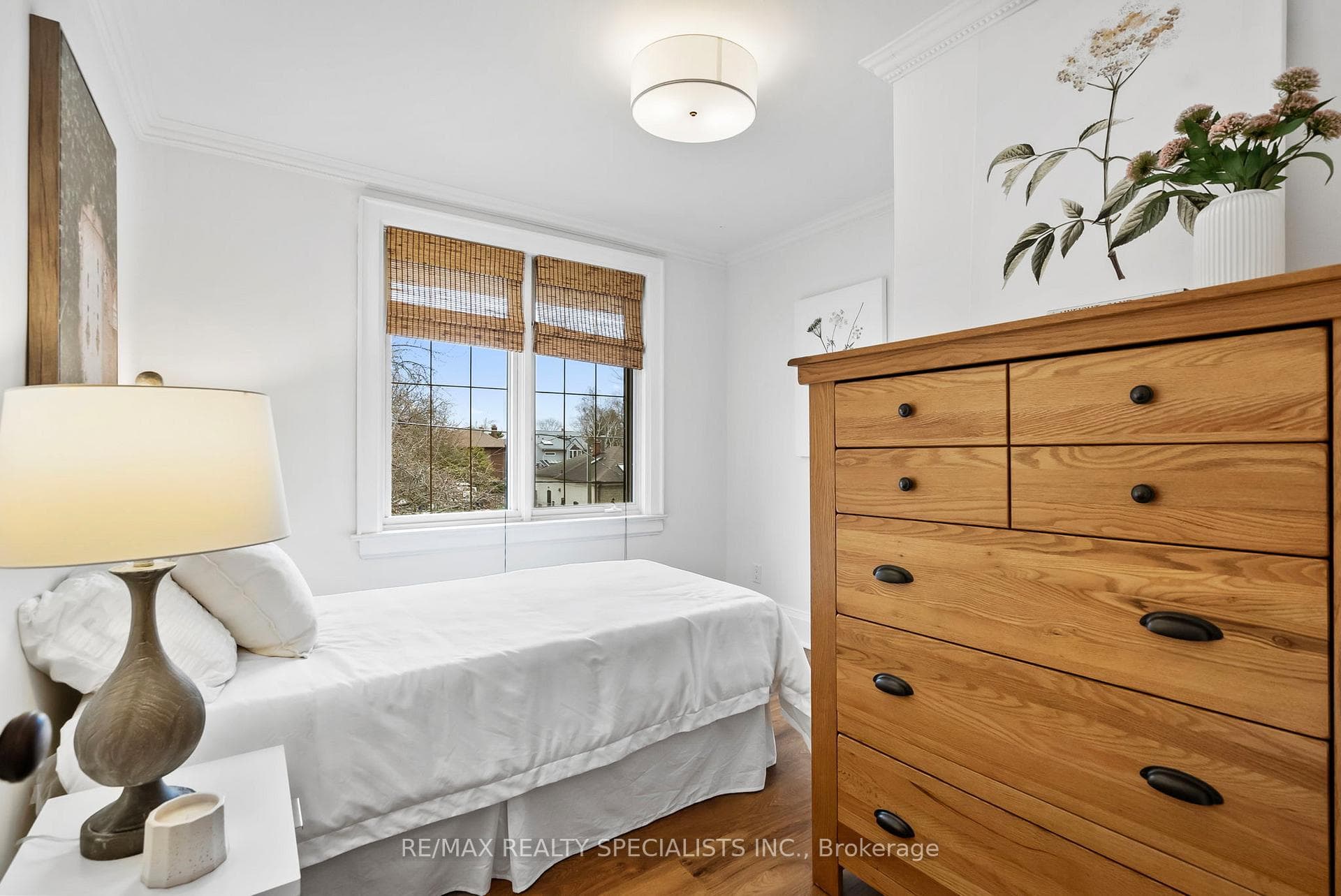 18 Dartmouth Crescent photo 26