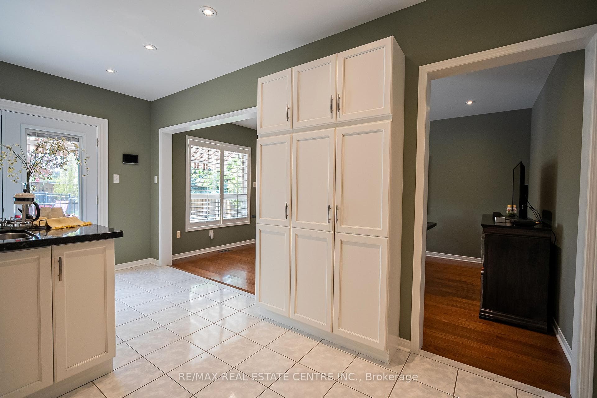 45 Culture Crescent photo 12