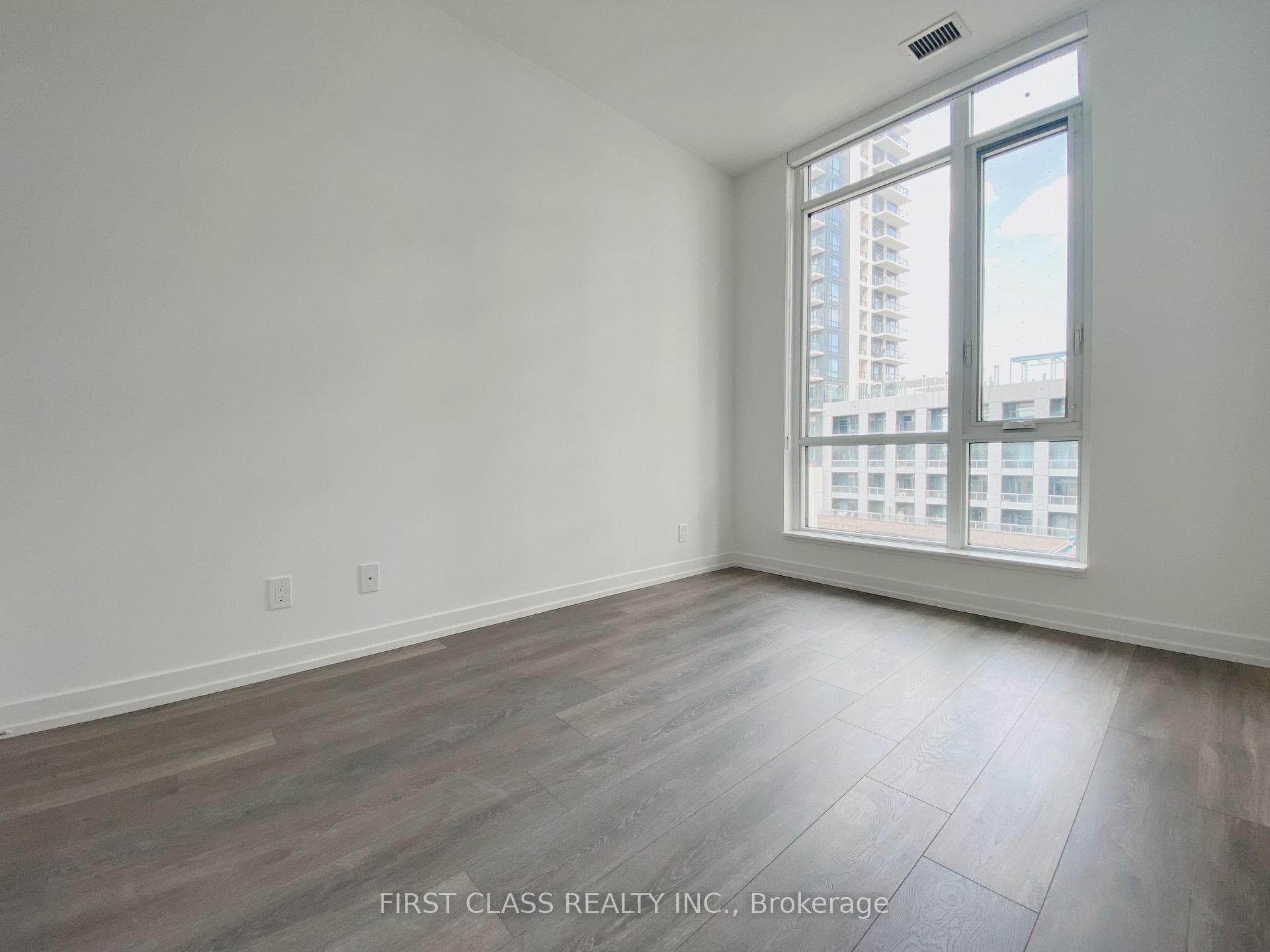 8 Beverley Glen Boulevard Unit D519 photo 10