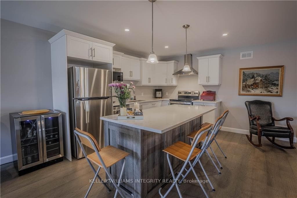 226 EAST RIDGE Drive photo 4