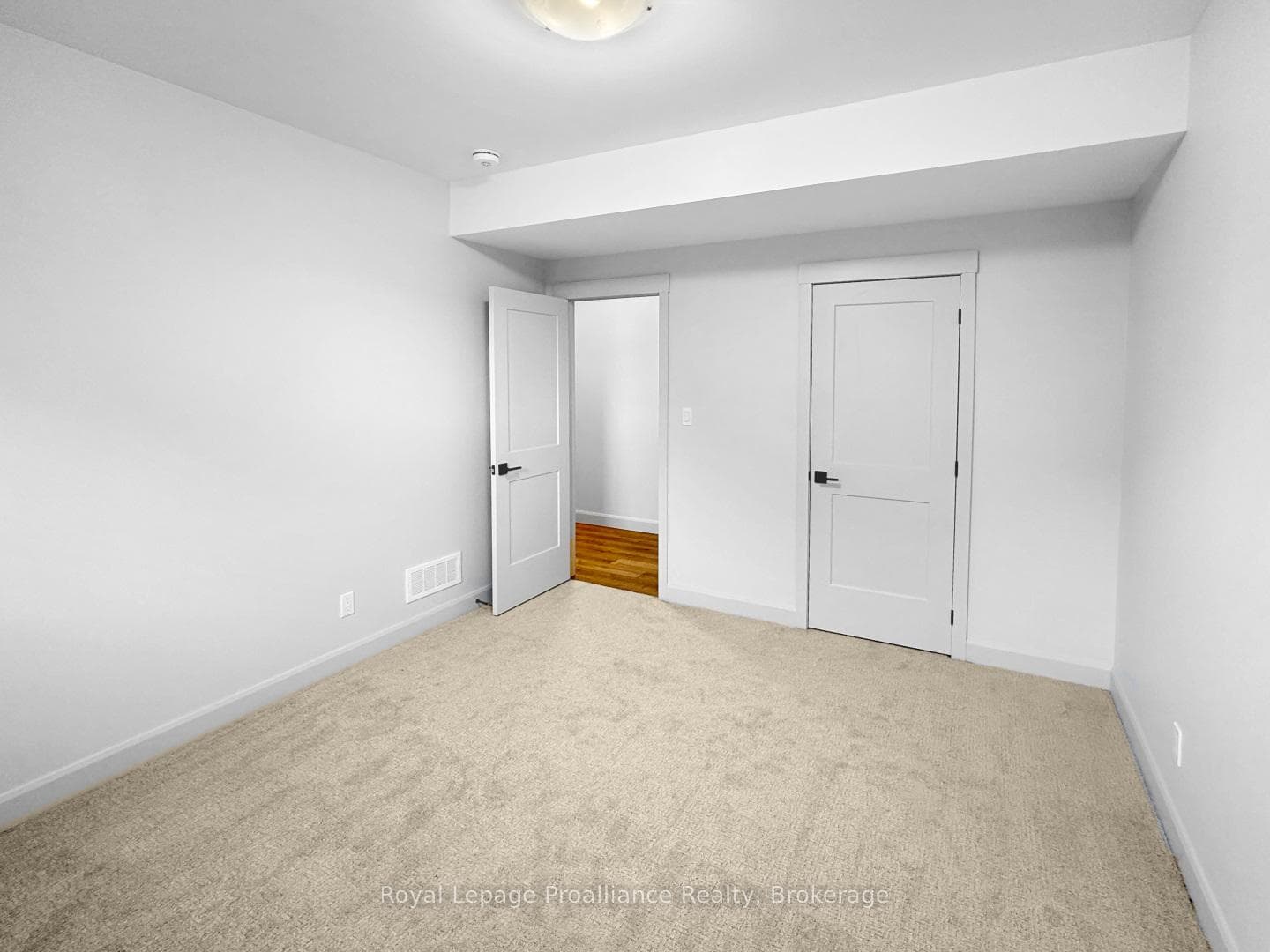 37 Deerview Drive photo 38
