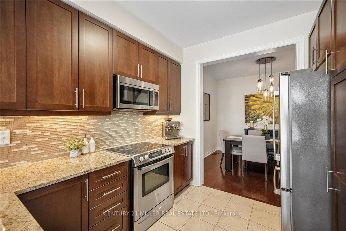 2019 Trawden Way Unit 22 photo 12