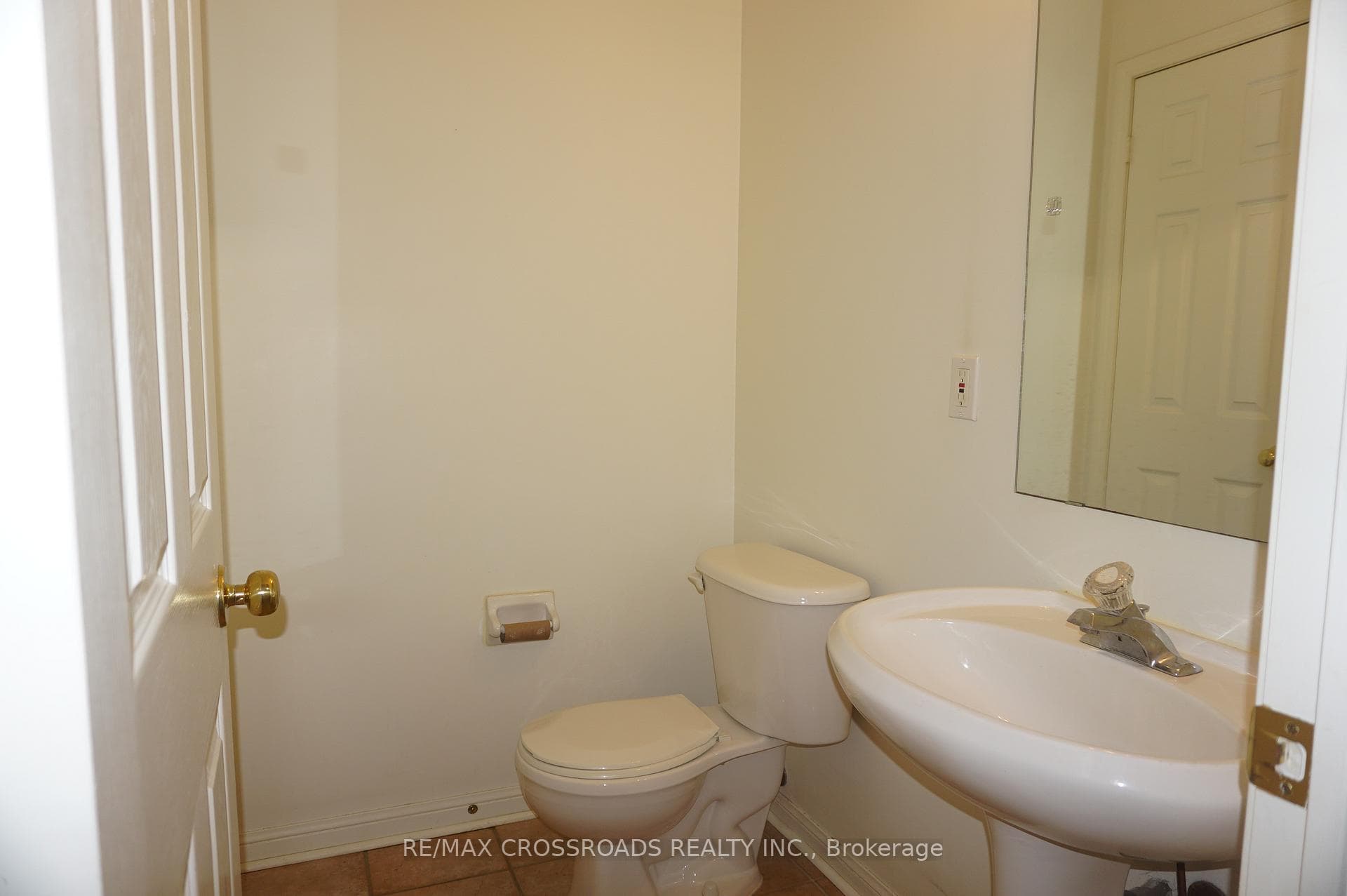 12 St Moritz Way Unit 13 photo 18