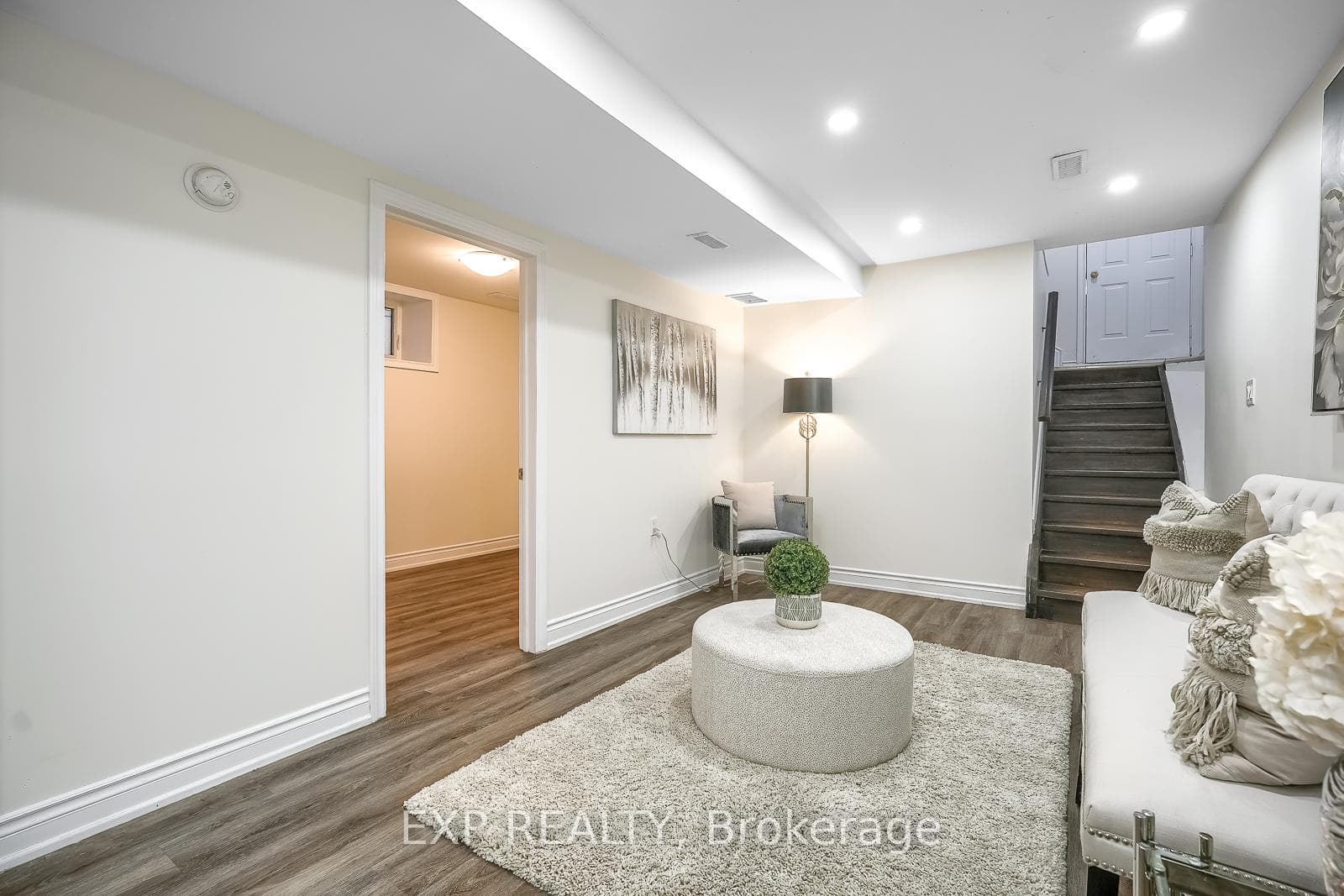 230 McAnulty Boulevard photo 24