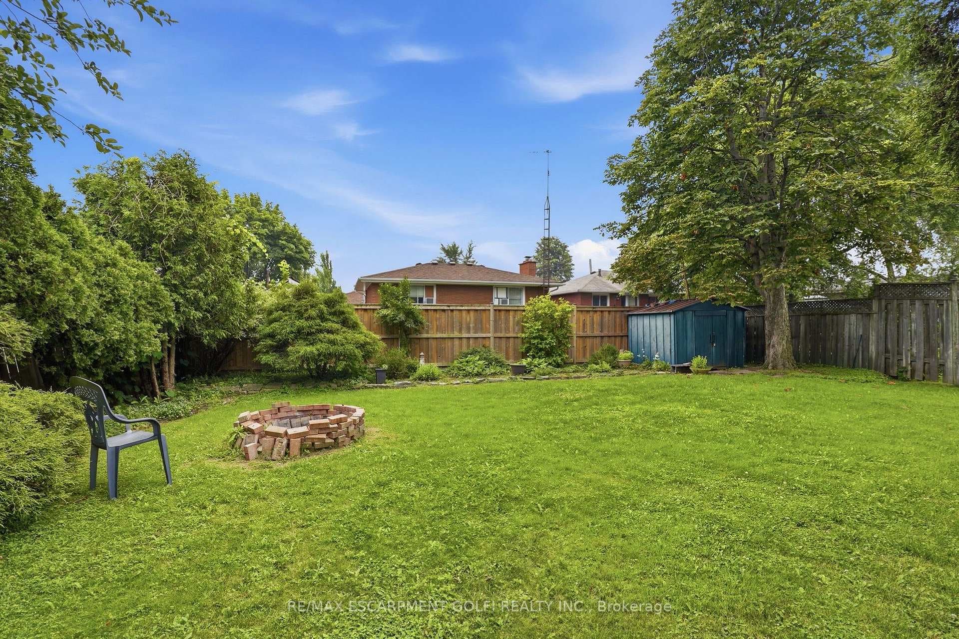 834 MOHAWK Road photo 3